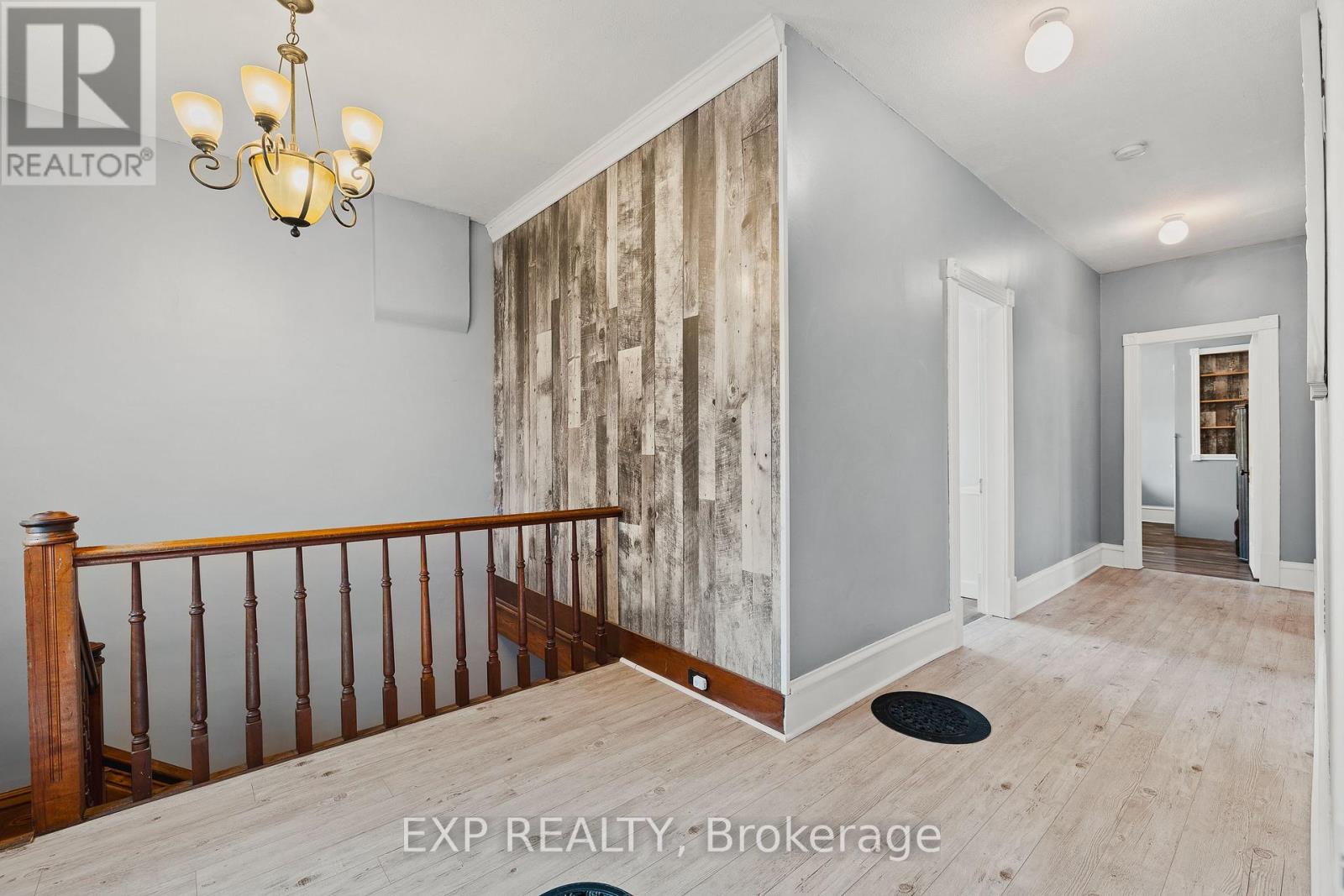 290 Turnberry Street, Huron East, Ontario  N0G 1H0 - Photo 19 - X12419589