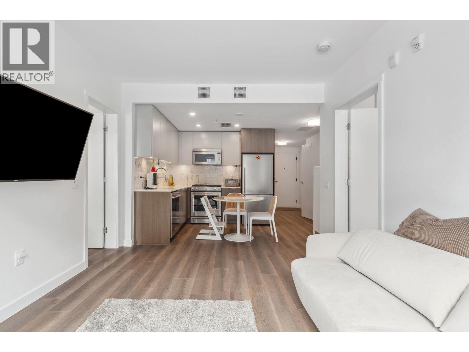 304 648 Lea Avenue, Coquitlam, British Columbia  V3J 0P1 - Photo 6 - R3050264