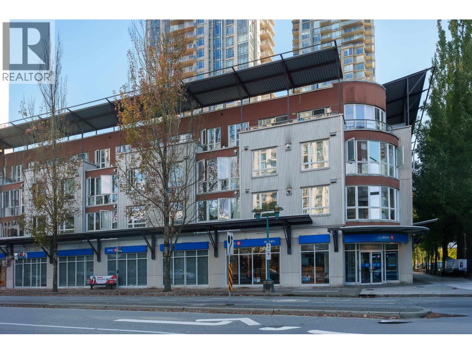 PH5 1163 THE HIGH STREET, Coquitlam, British Columbia