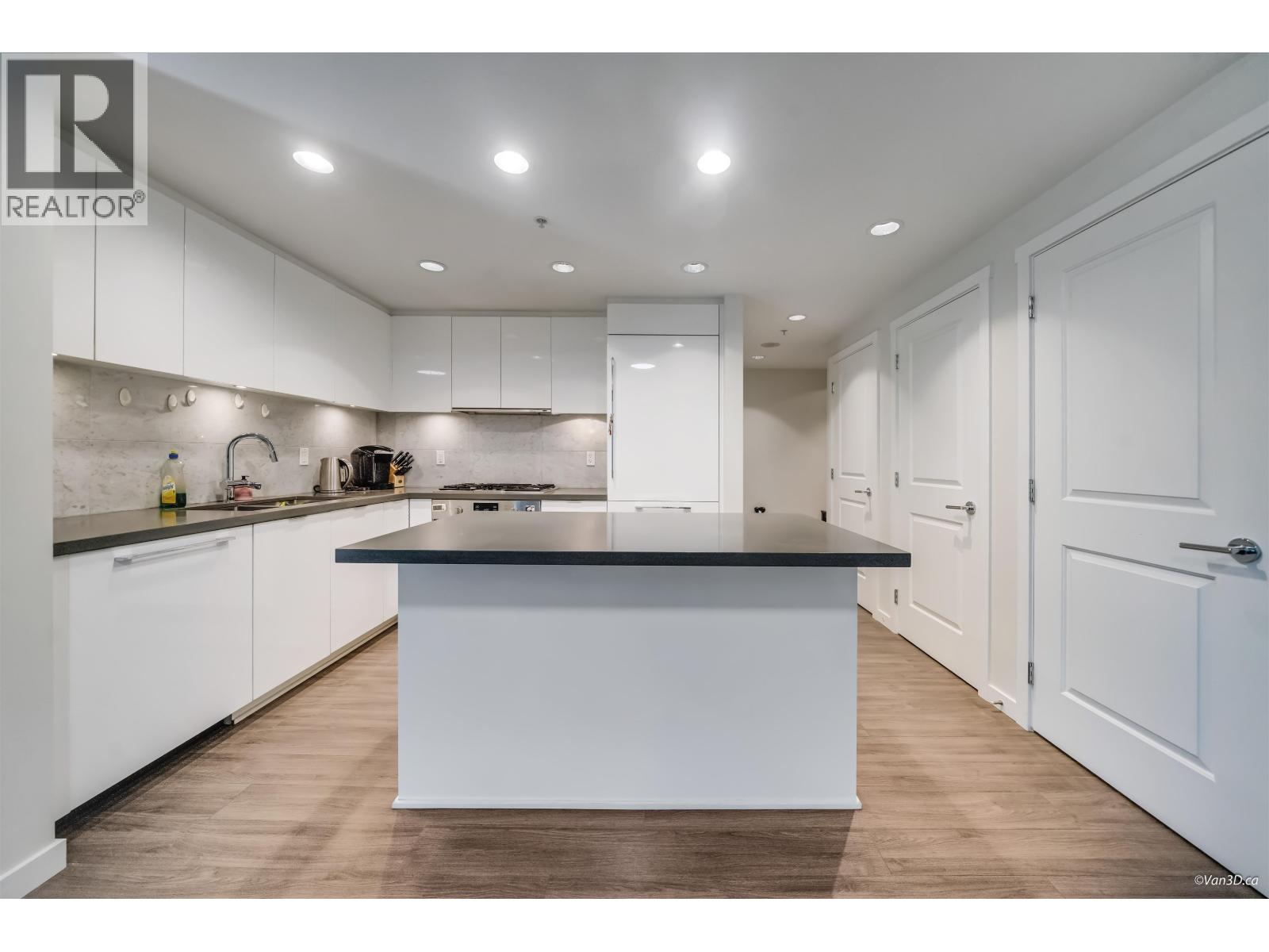 201 7328 Gollner Avenue, Richmond, British Columbia  V6Y 0H7 - Photo 5 - R3050524