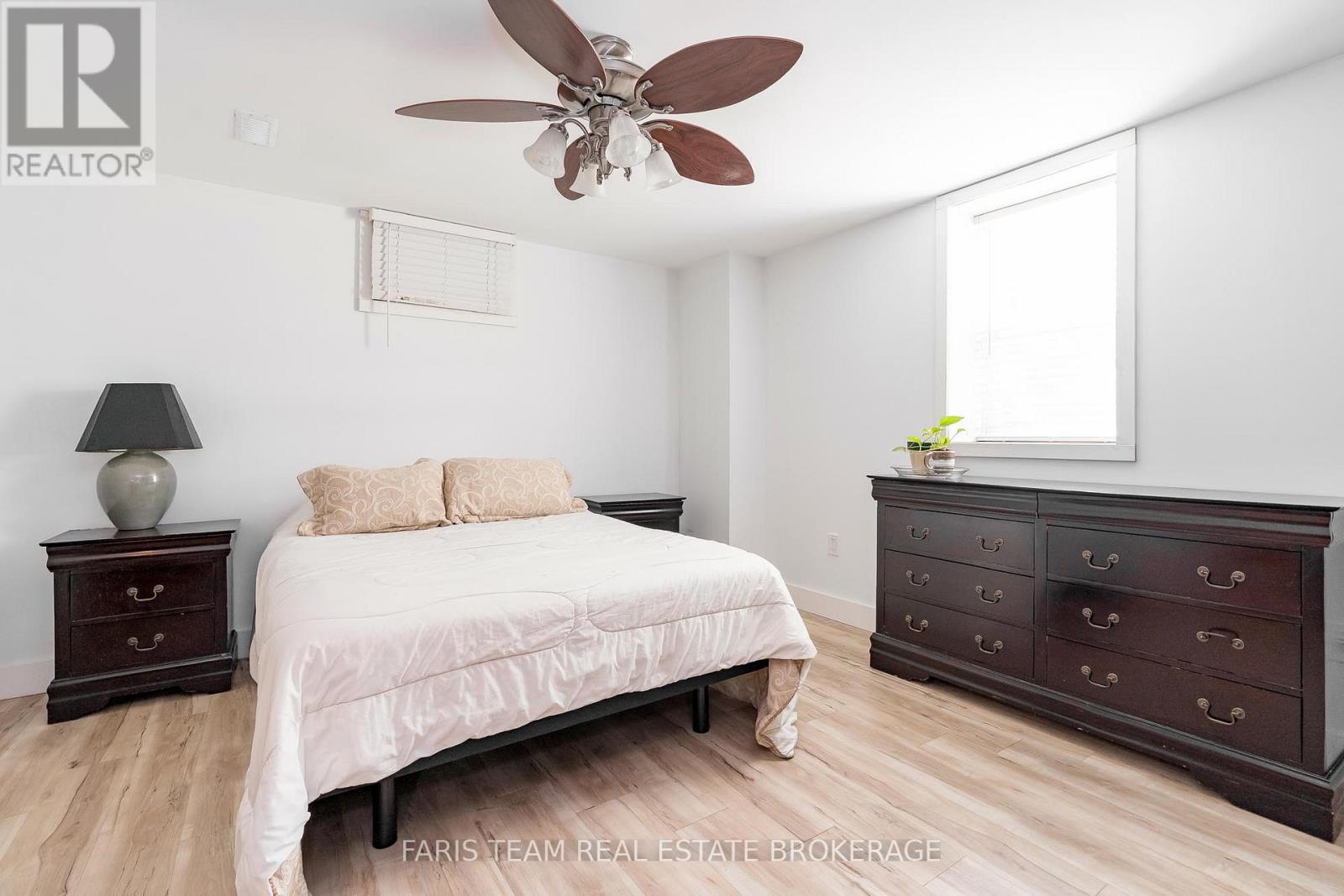 1 Carter Street, Bradford West Gwillimbury, Ontario  L3Z 0L2 - Photo 39 - N12419660