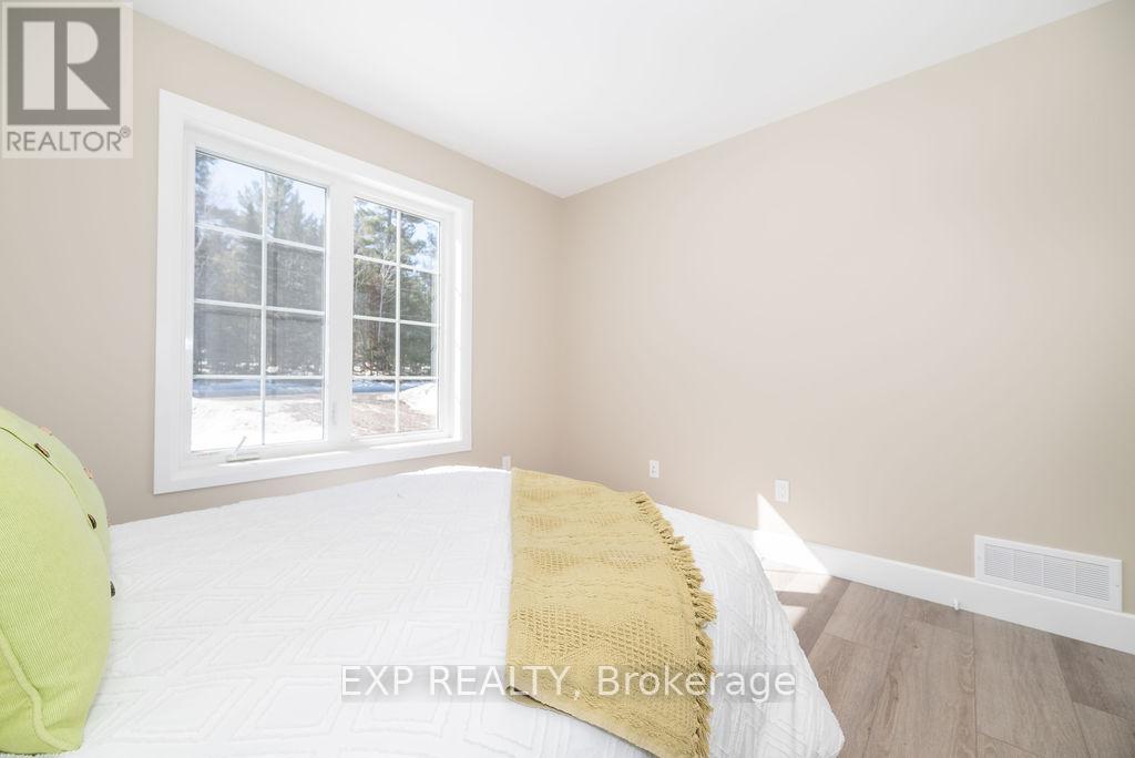 912 Burnstown Road, Mcnab/braeside, Ontario  K0J 1G0 - Photo 25 - X12419732