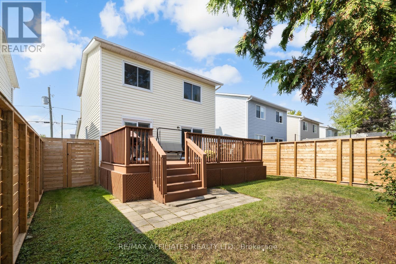 15 Lemaistre Street, Carleton Place, Ontario  K7C 4K5 - Photo 37 - X12419711
