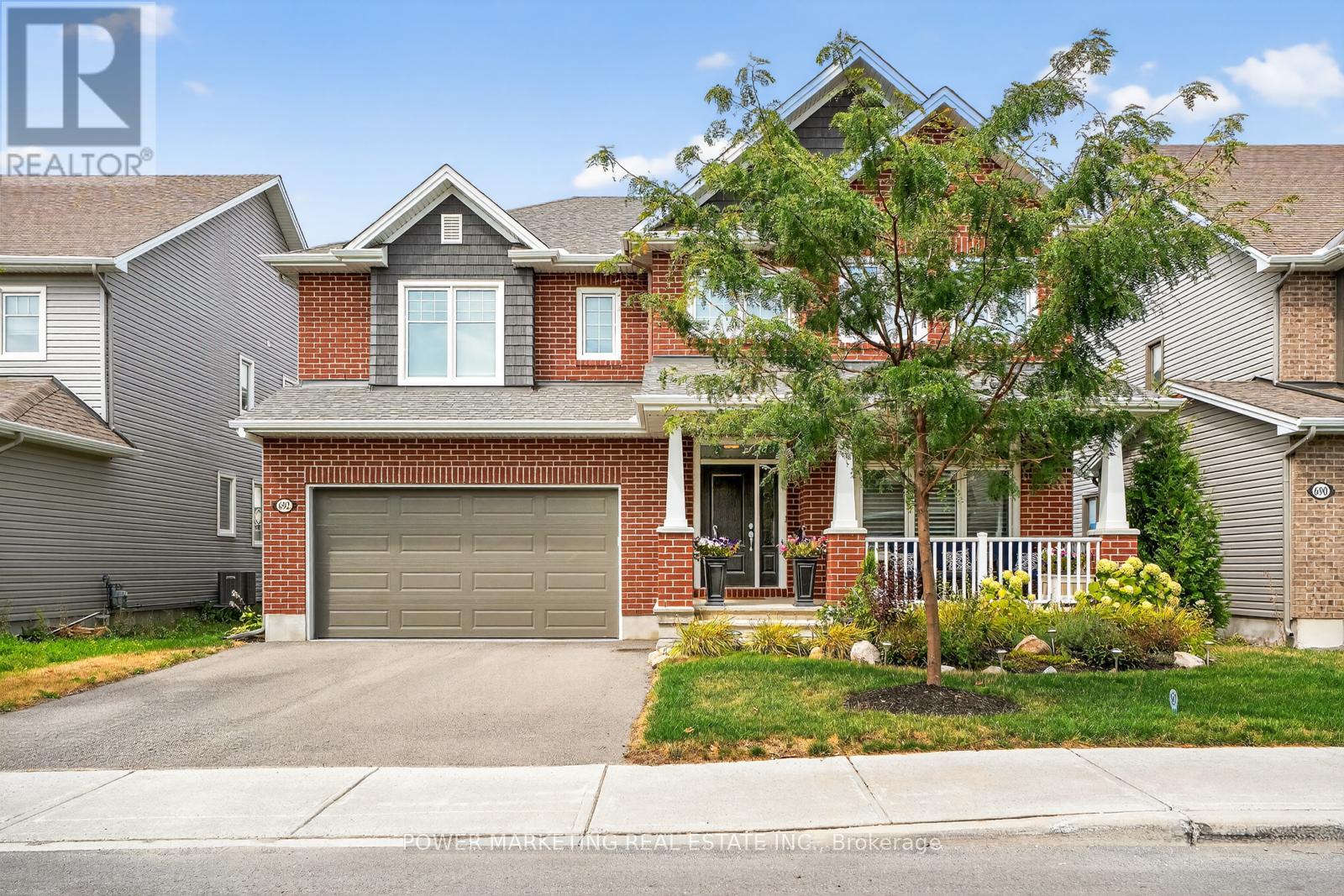 692 EGRET WAY, ottawa, Ontario