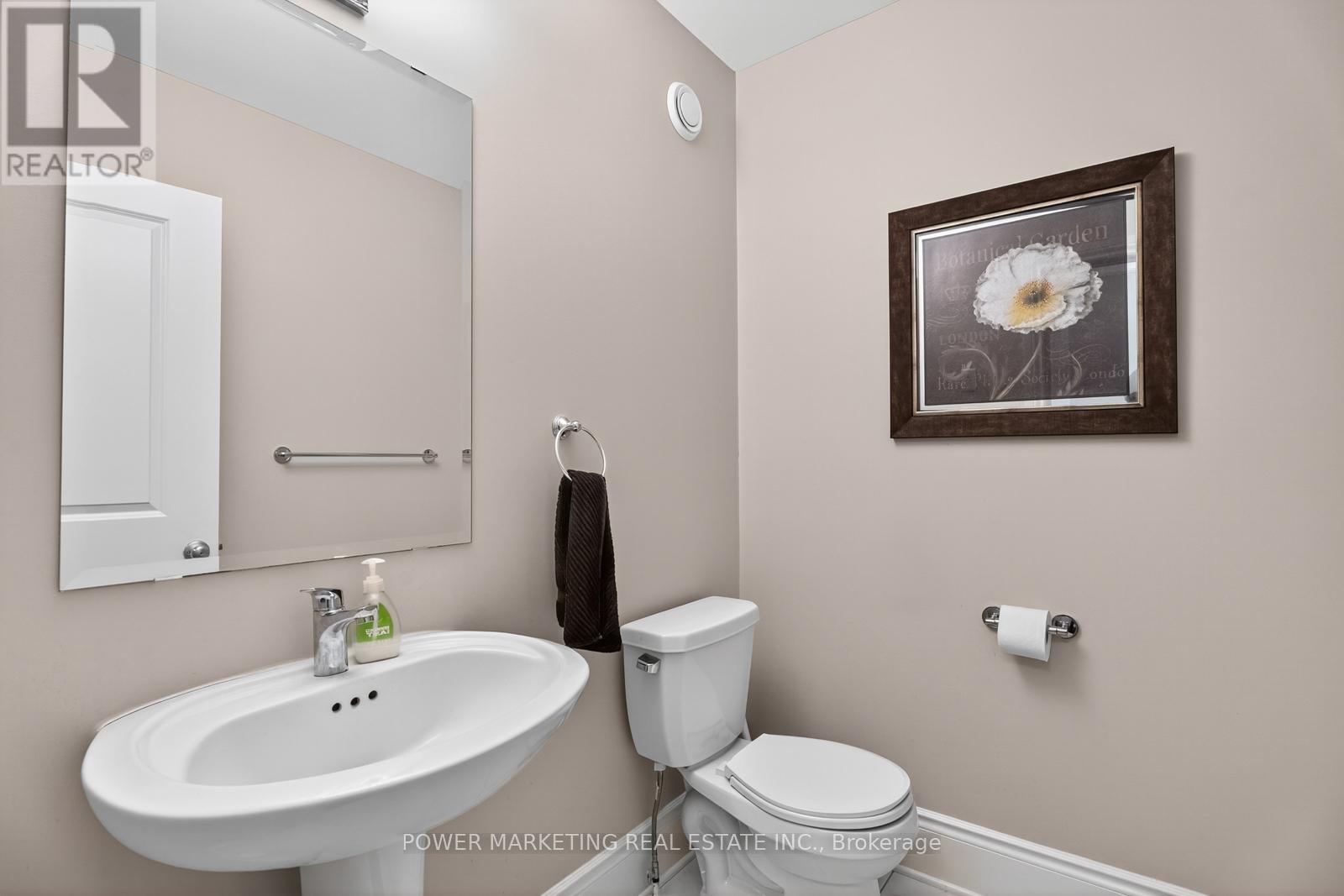 692 Egret Way, Ottawa, Ontario  K2J 0X4 - Photo 21 - X12419761