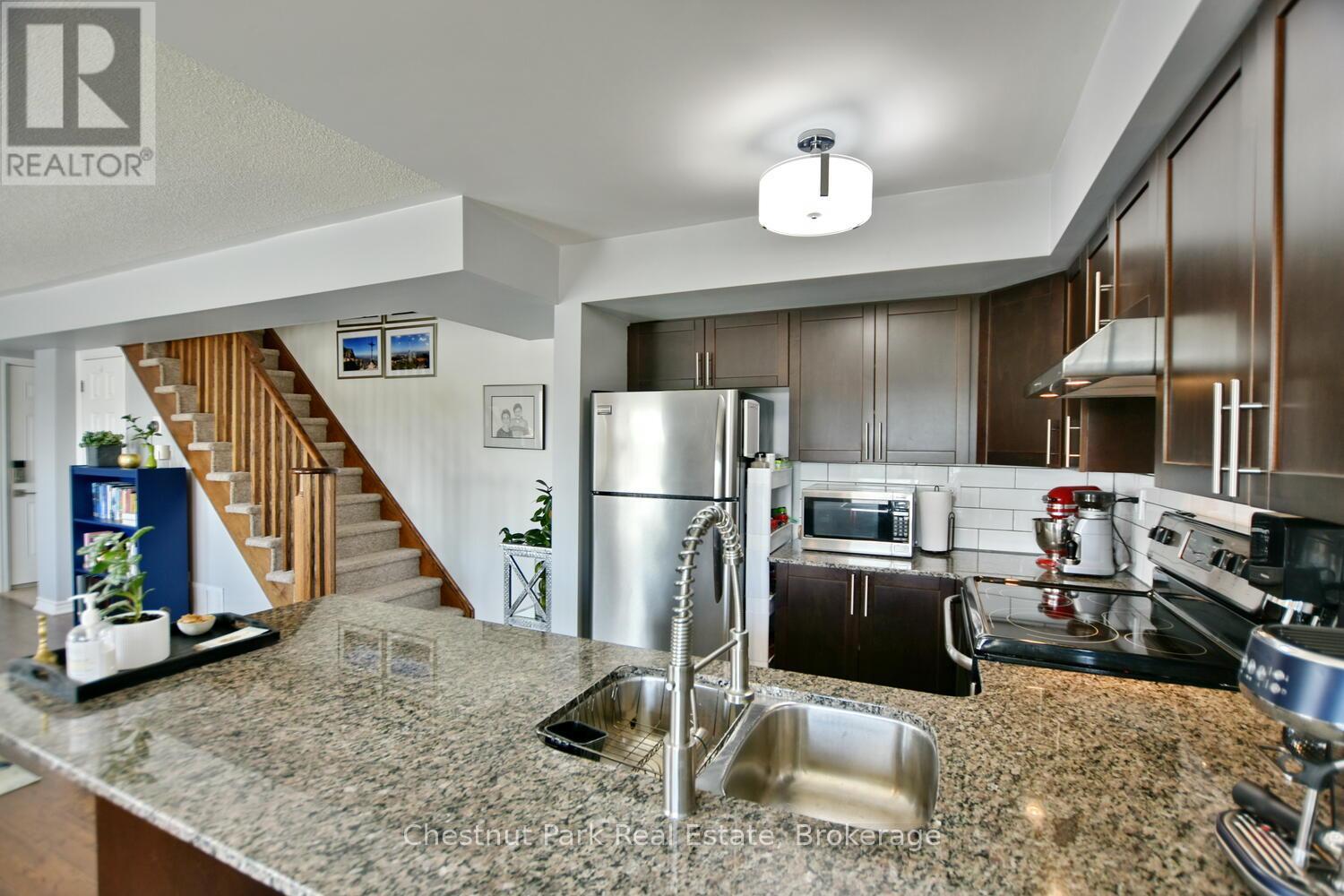 30 Joseph Trail, Collingwood, Ontario  L9Y 0J2 - Photo 19 - S12419754