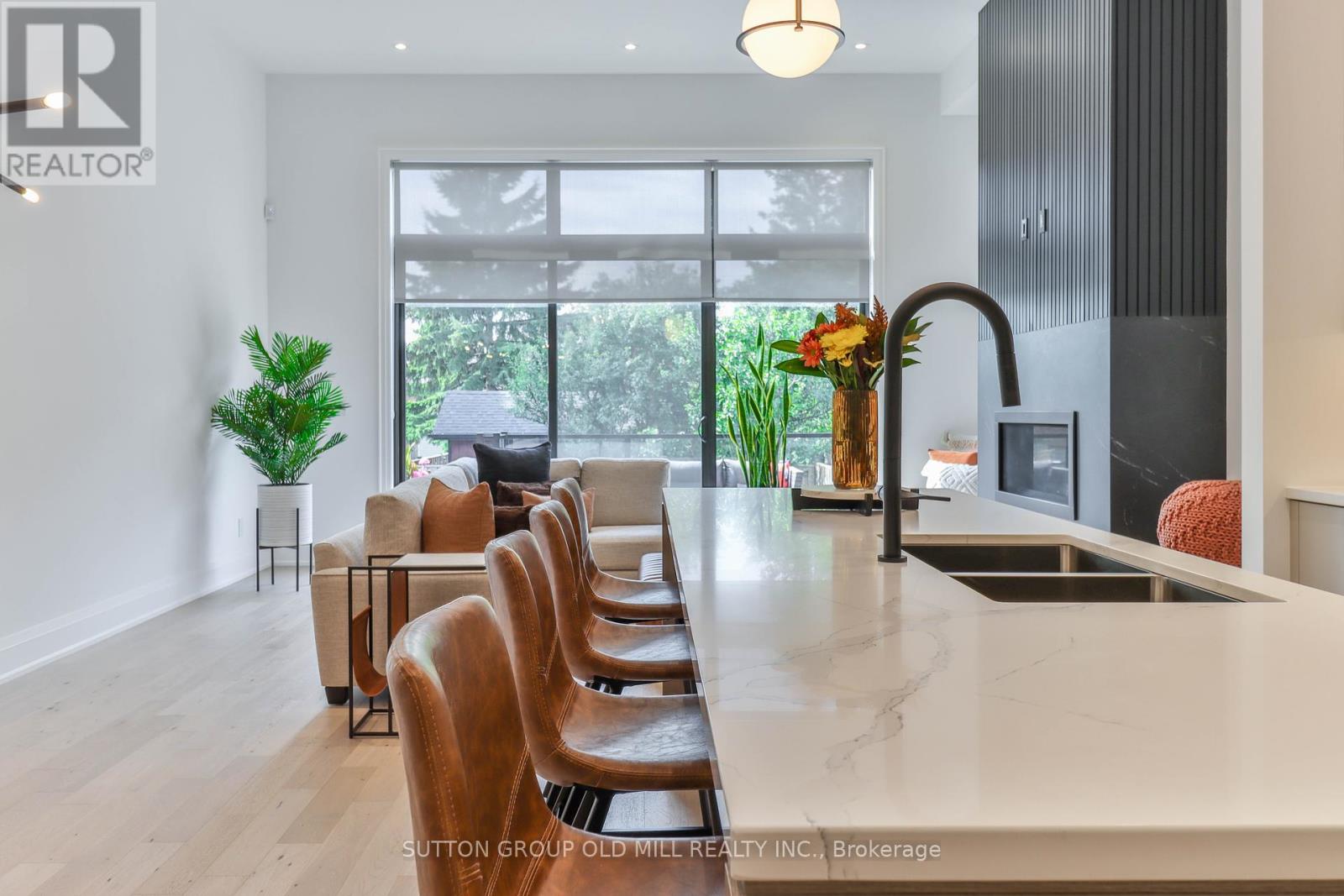 216 Delta Street, Toronto, Ontario  M8W 4E6 - Photo 17 - W12419649