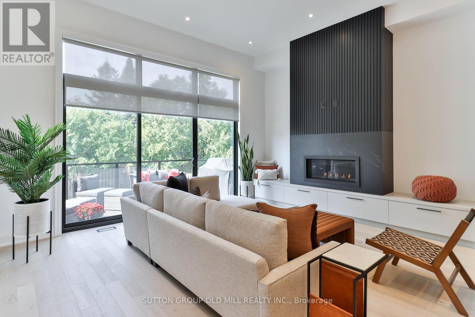 216 Delta Street, Toronto, Ontario  M8W 4E6 - Photo 19 - W12419649