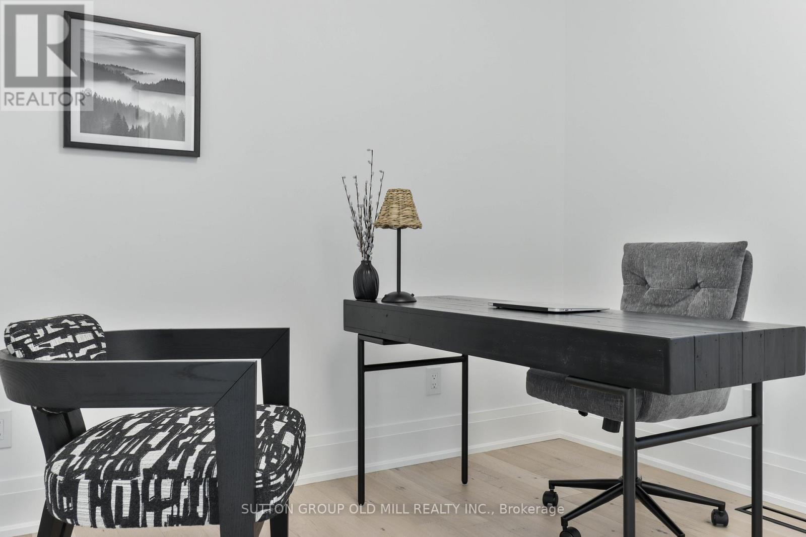 216 Delta Street, Toronto, Ontario  M8W 4E6 - Photo 29 - W12419649