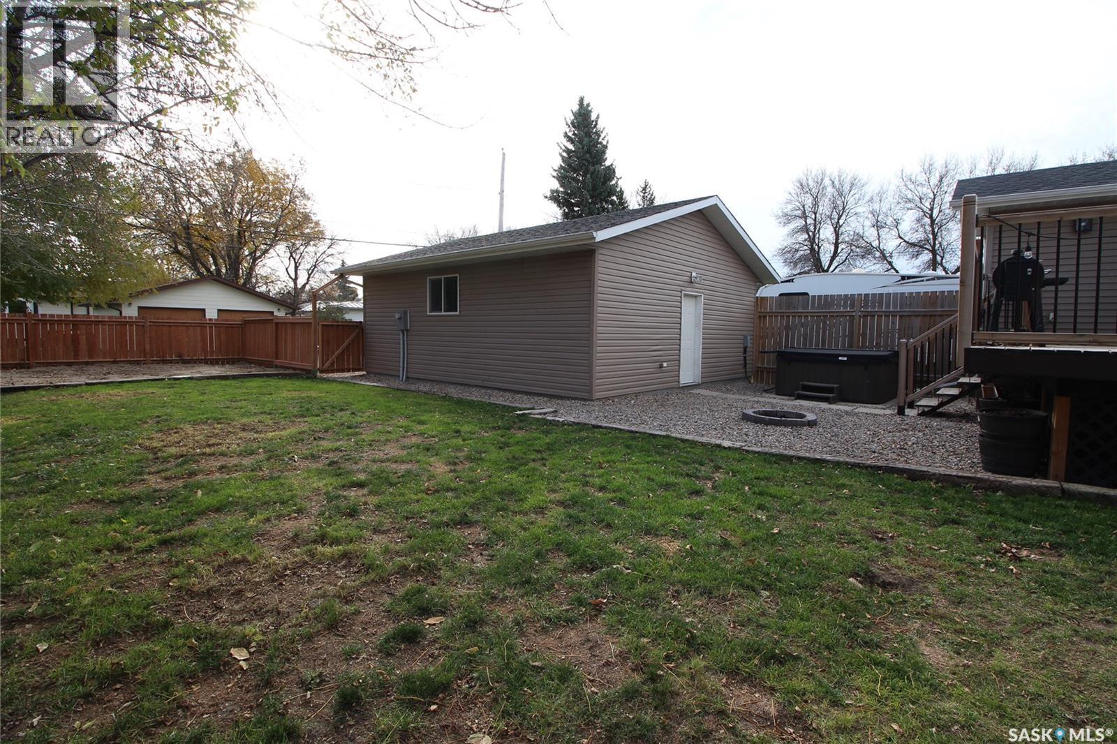 813 Moose Street, Moosomin, Saskatchewan  S0G 3N0 - Photo 17 - SK017145