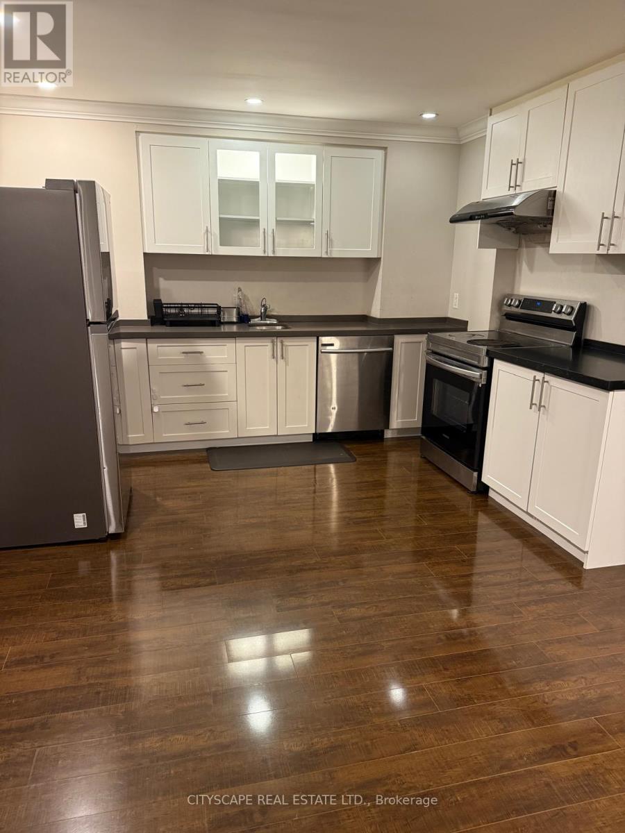 Bsmt - 445 Rivermont Road W, Brampton, Ontario  L6Y 6C2 - Photo 16 - W12419503