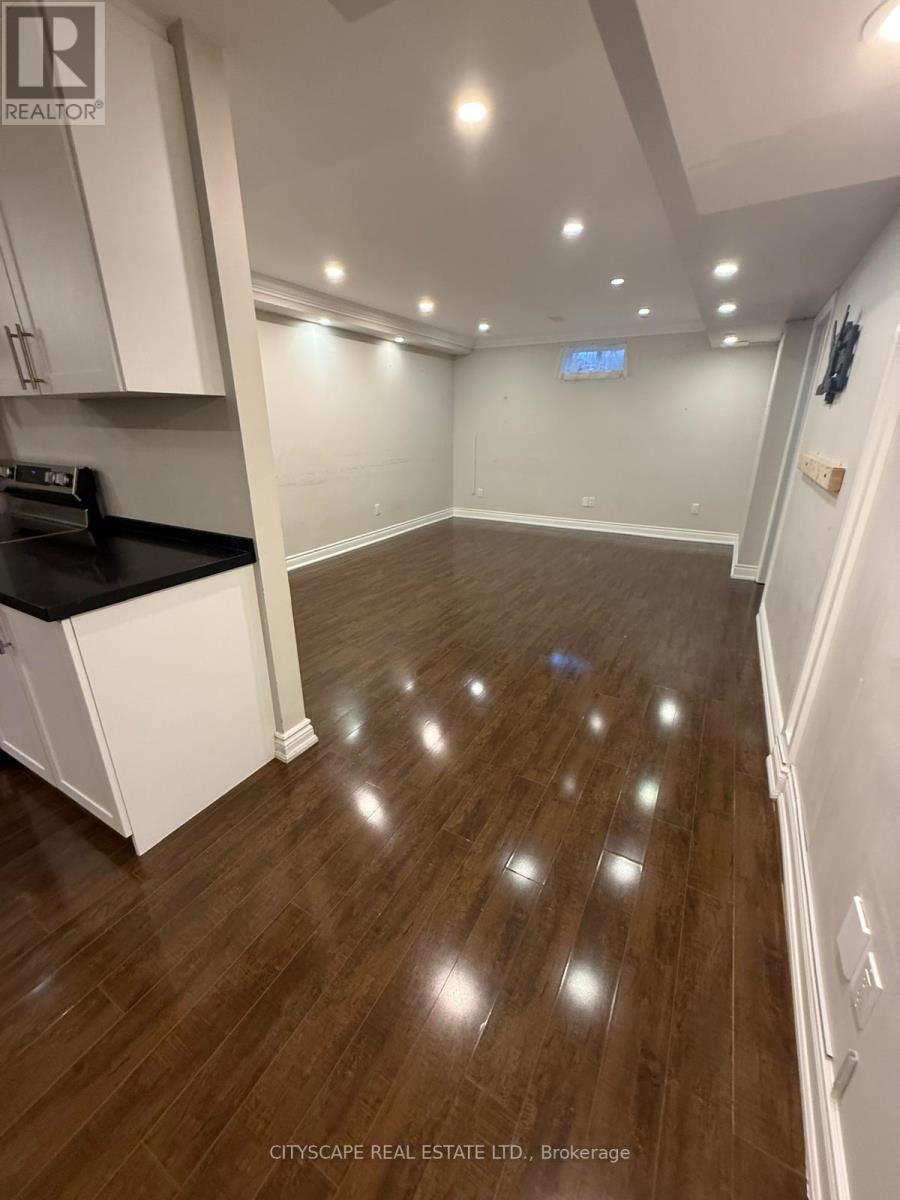 Bsmt - 445 Rivermont Road W, Brampton, Ontario  L6Y 6C2 - Photo 20 - W12419503