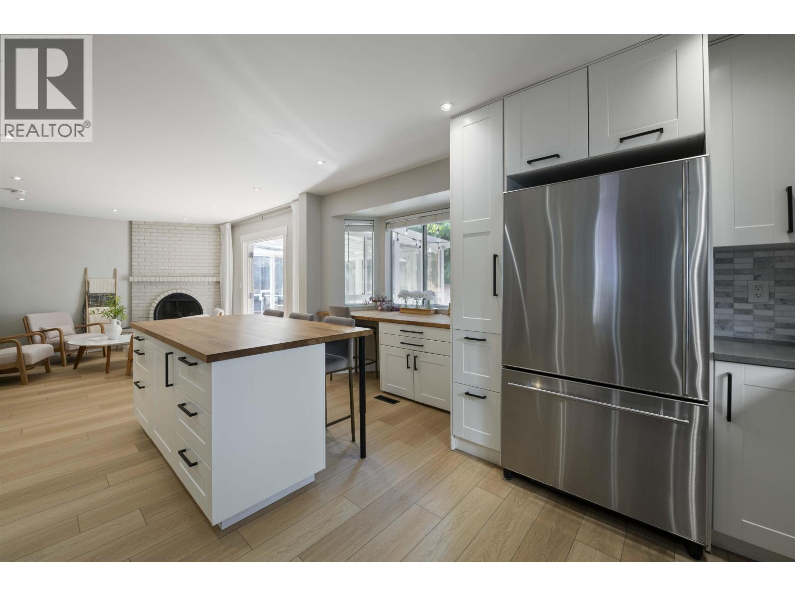 1261 River Drive, Coquitlam, British Columbia  V3E 1N7 - Photo 11 - R3050619