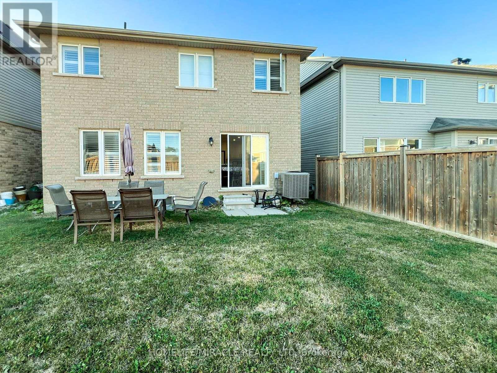 112 Gillespie Drive, Brantford, Ontario  N3T 0K2 - Photo 42 - X12404588