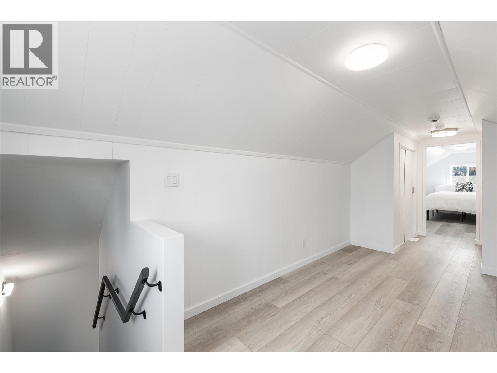 1504 Hillside Street, Creston, British Columbia V0B 1G0 - Photo 17 - 10363666