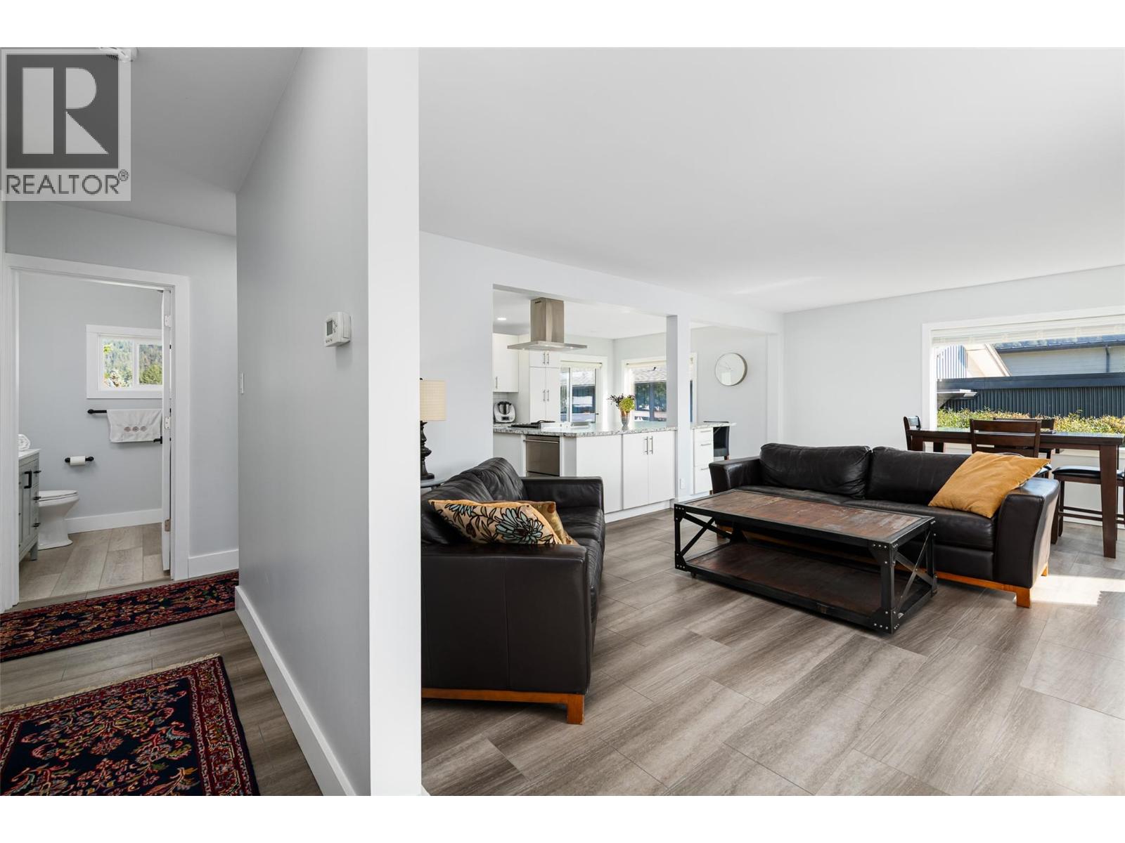 1504 Hillside Street, Creston, British Columbia V0B 1G0 - Photo 10 - 10363666