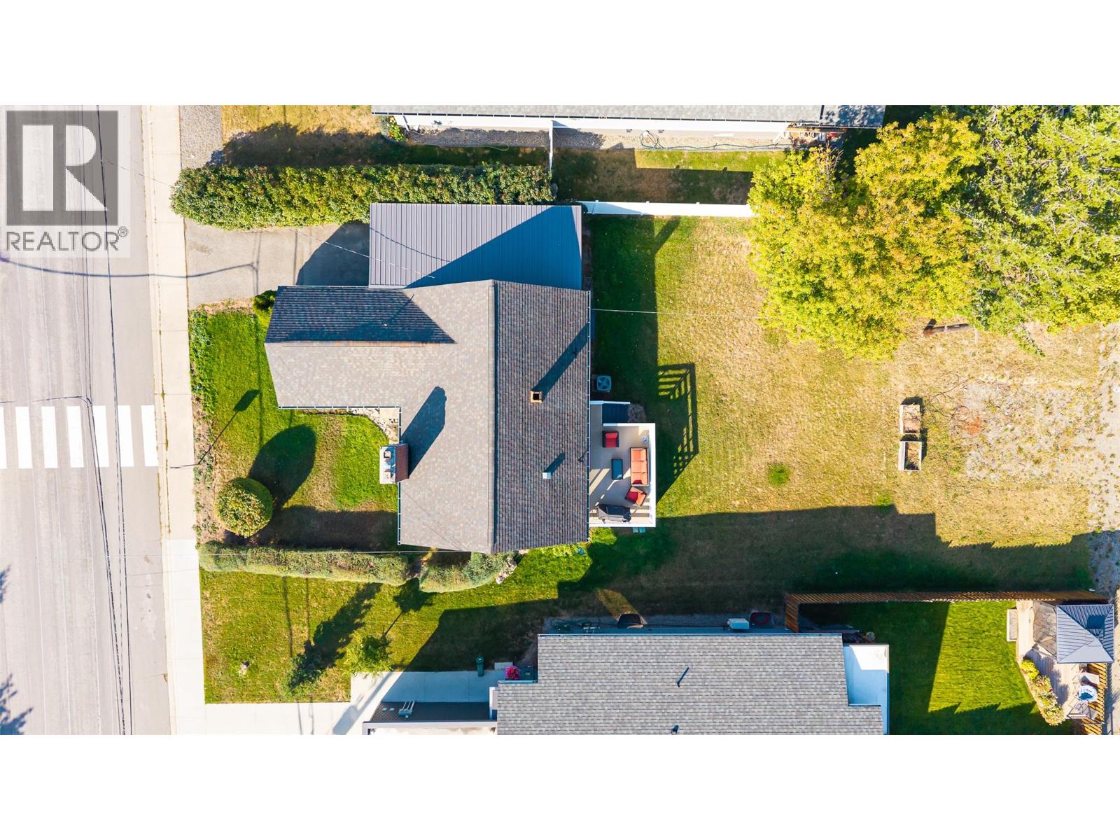 1504 Hillside Street, Creston, British Columbia V0B 1G0 - Photo 33 - 10363666