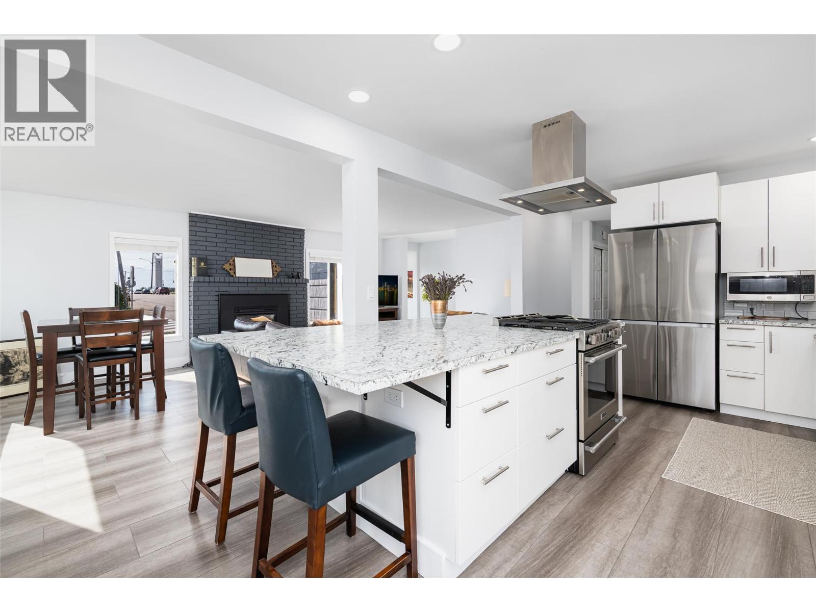 1504 Hillside Street, Creston, British Columbia V0B 1G0 - Photo 5 - 10363666