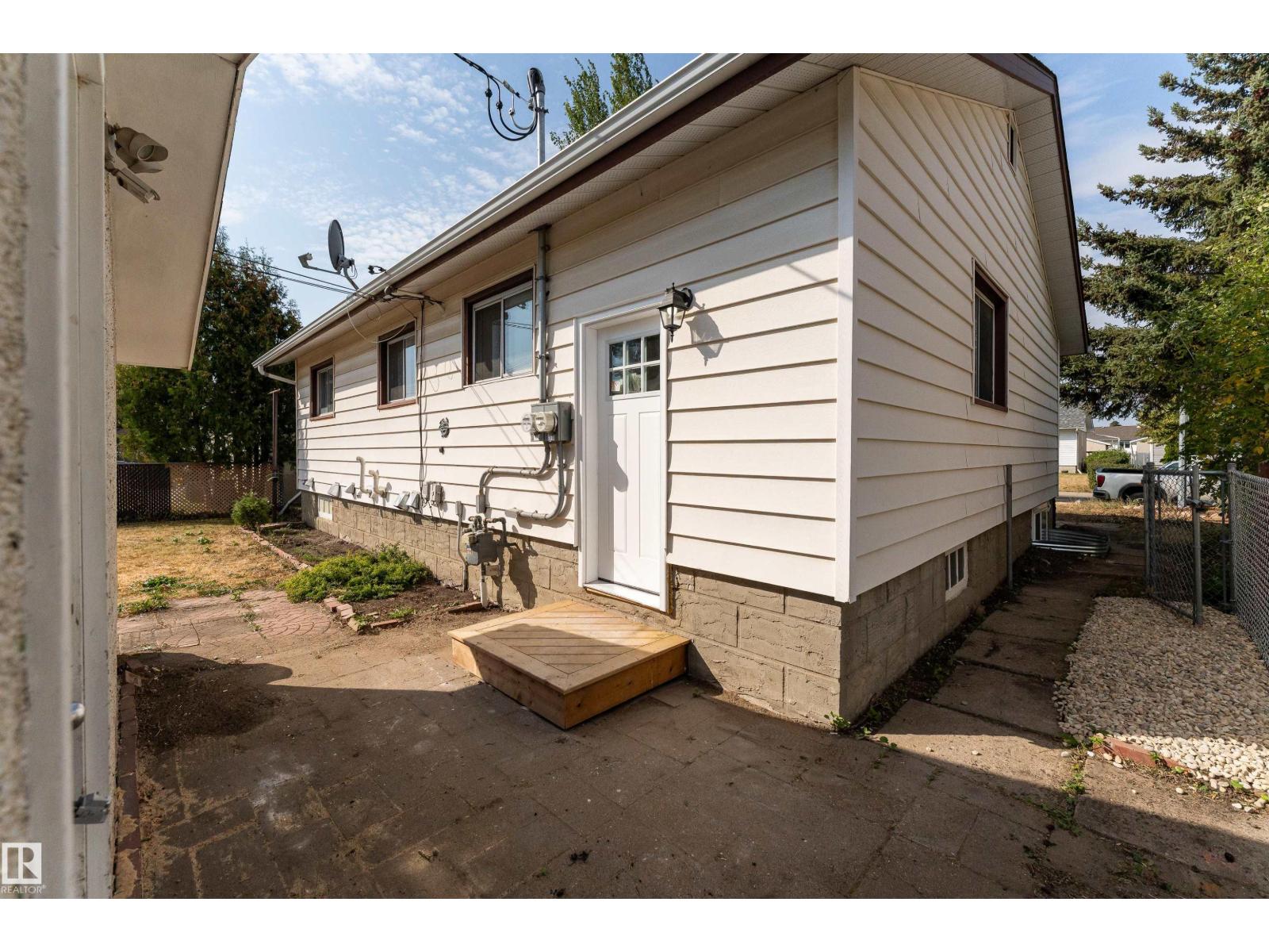 10519 40 St Nw, Edmonton, Alberta  T6A 1S9 - Photo 42 - E4458952