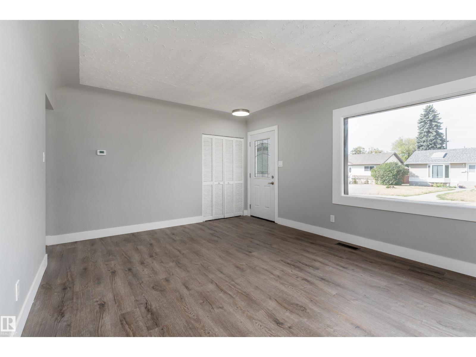 10519 40 St Nw, Edmonton, Alberta  T6A 1S9 - Photo 5 - E4458952