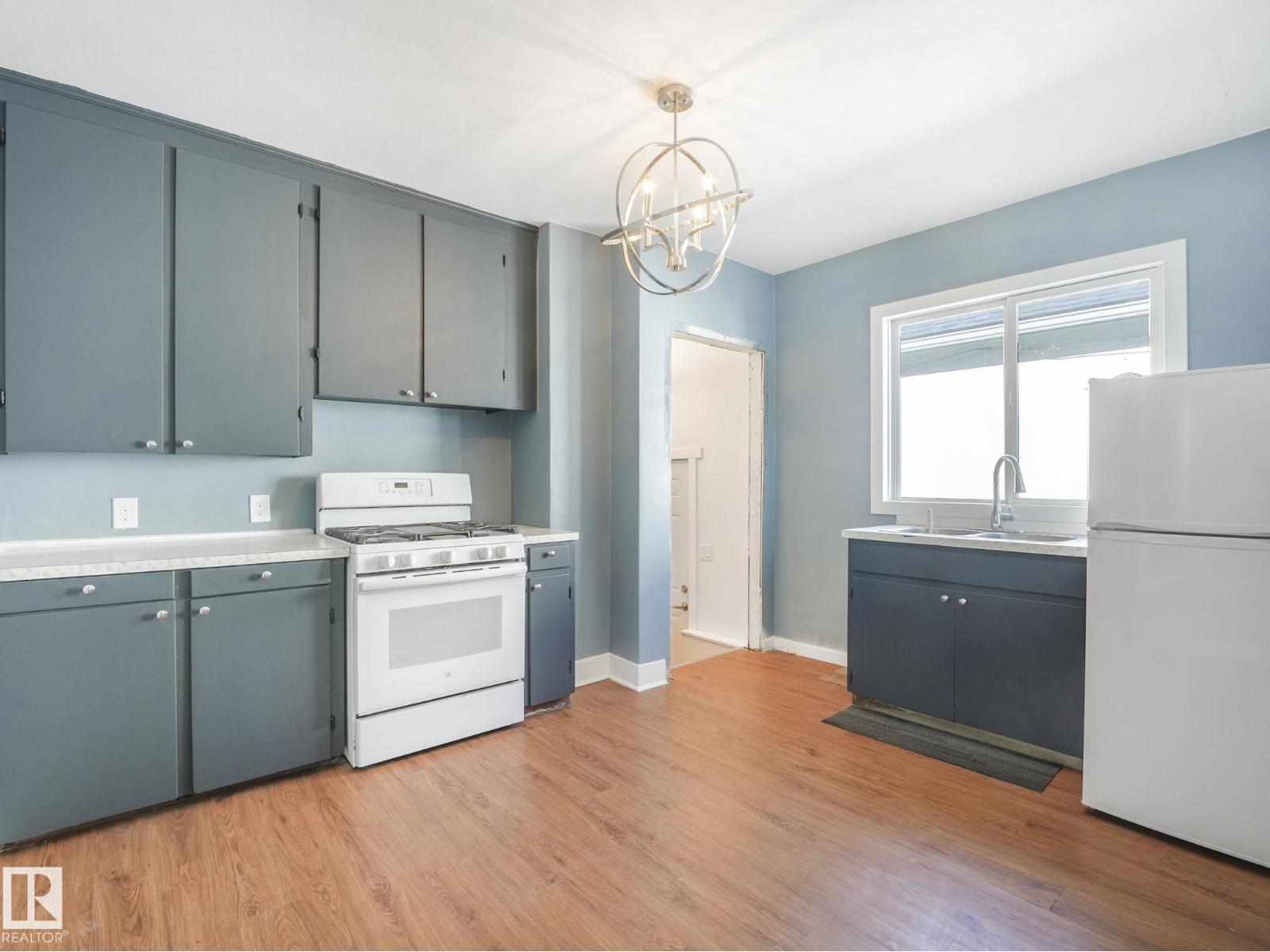 9638 106 Av Nw, Edmonton, Alberta  T5H 0N4 - Photo 27 - E4458953
