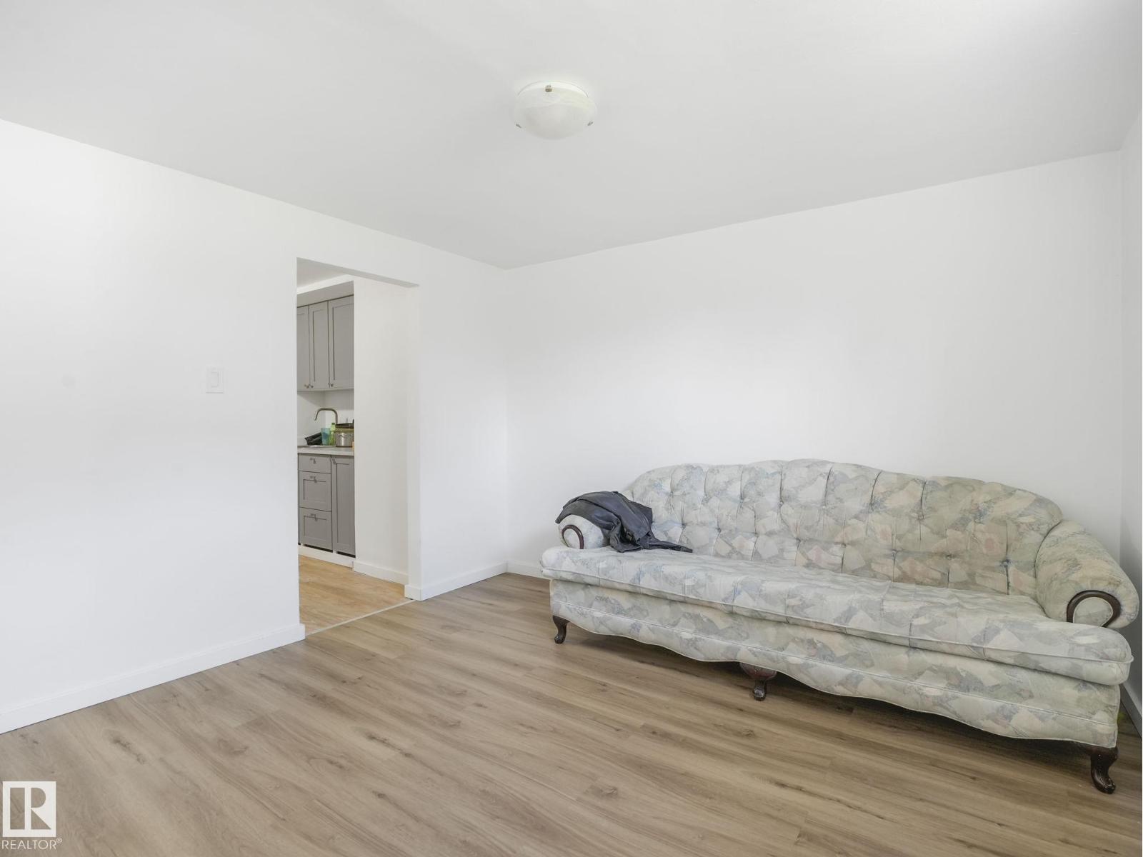 9638 106 Av Nw, Edmonton, Alberta  T5H 0N4 - Photo 36 - E4458953