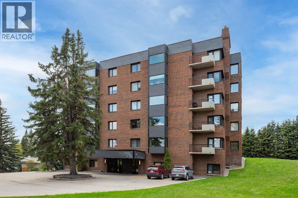 4N, 222 Eagle Ridge Drive SW, Calgary, Alberta
