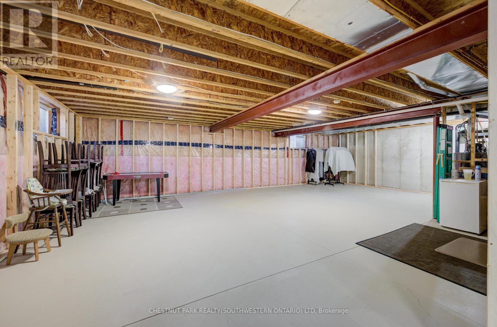 15 - 900 Doon Village Road, Kitchener, Ontario  N2P 1A4 - Photo 22 - X12419615