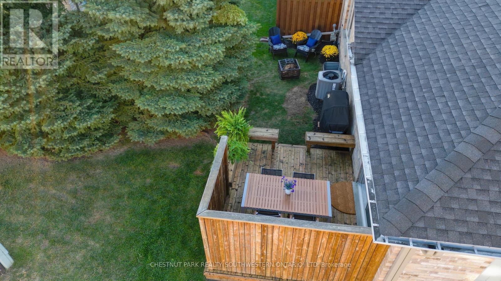 15 - 900 Doon Village Road, Kitchener, Ontario  N2P 1A4 - Photo 27 - X12419615