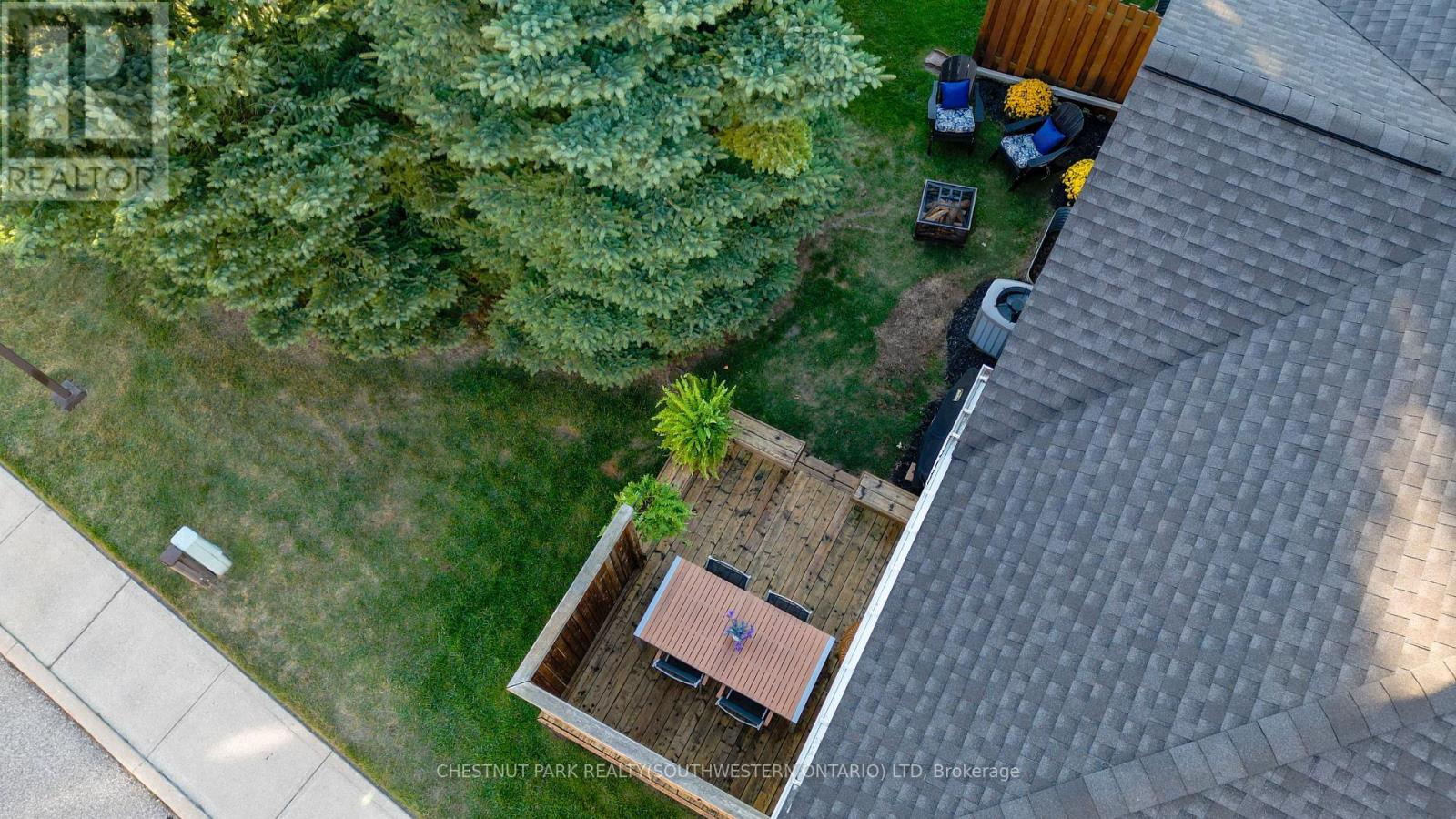 15 - 900 Doon Village Road, Kitchener, Ontario  N2P 1A4 - Photo 28 - X12419615