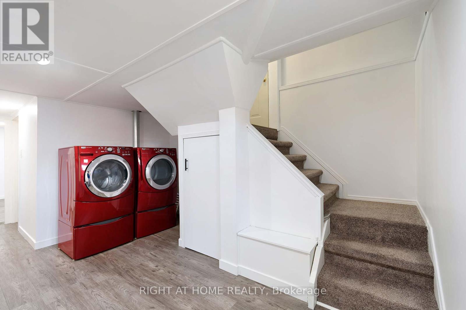 27 Brighton Avenue, St. Catharines, Ontario  L2M 5S6 - Photo 19 - X12419619