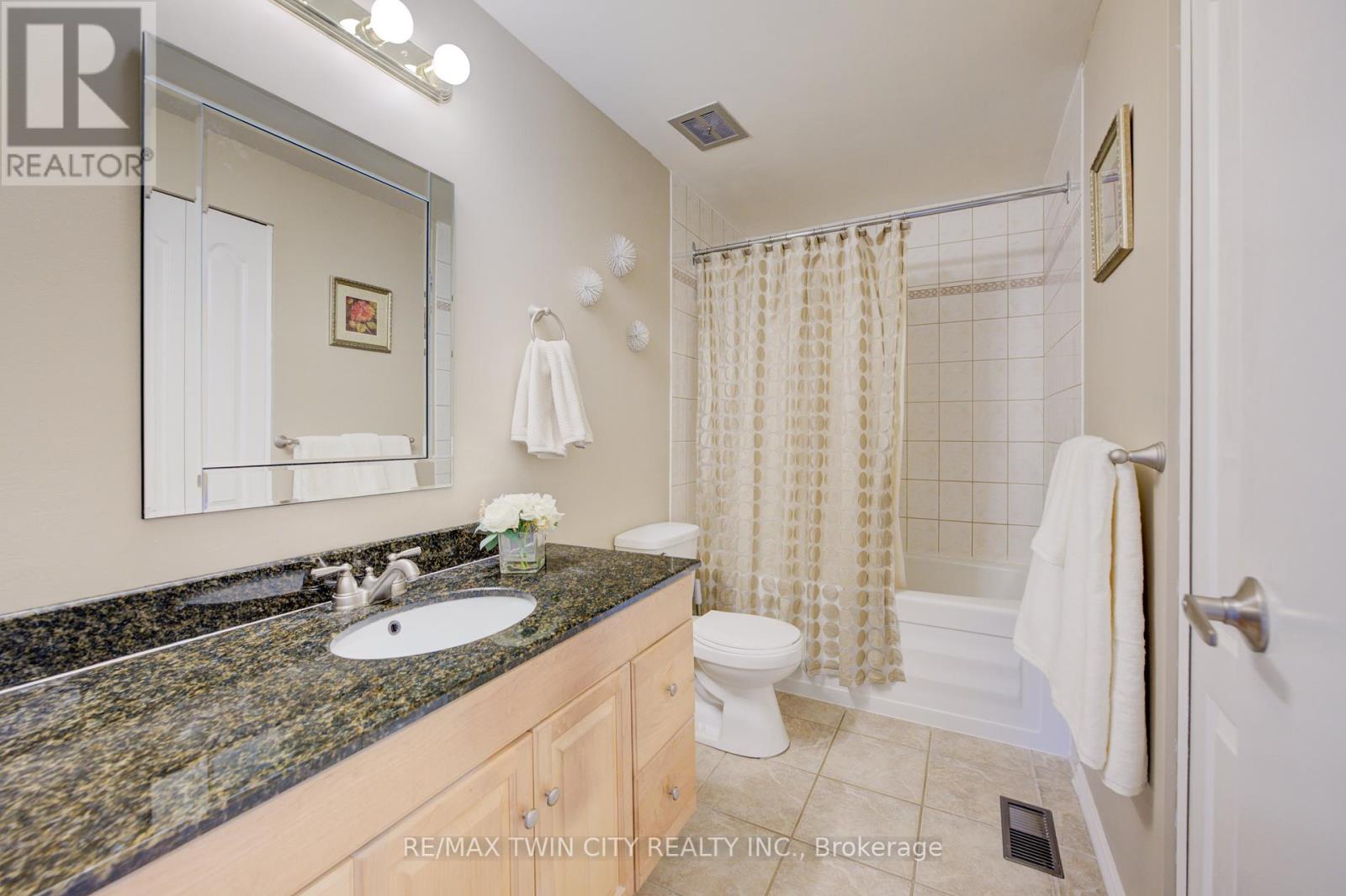 176 Morrison Road, Kitchener, Ontario  N2A 2T4 - Photo 17 - X12419623