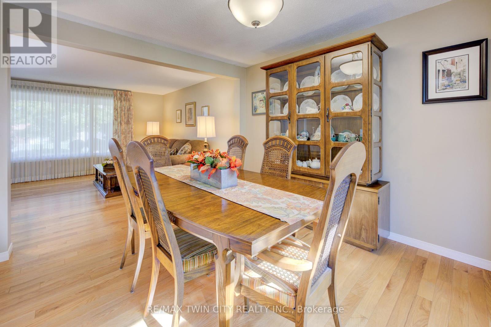 176 Morrison Road, Kitchener, Ontario  N2A 2T4 - Photo 6 - X12419623