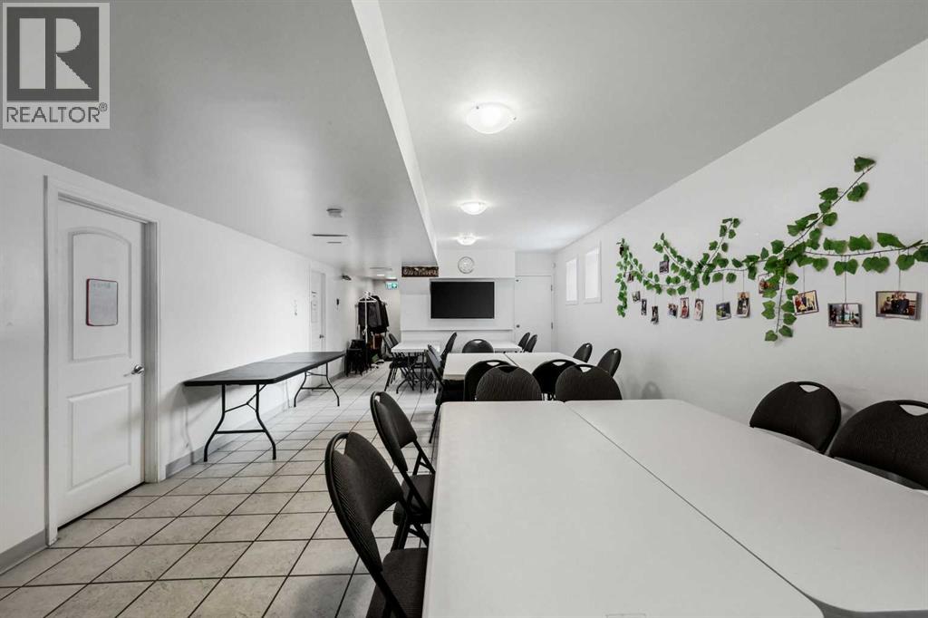 232 8a Street Ne, Calgary, Alberta  T2E 4J1 - Photo 25 - A2189062