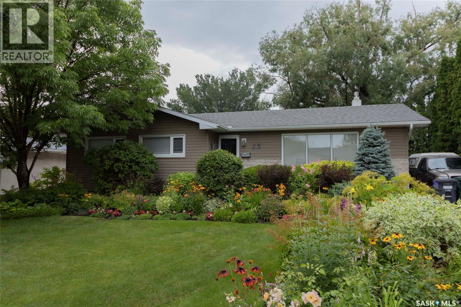 23 Baldwin Crescent, Saskatoon, Saskatchewan  S7H 3M5 - Photo 4 - SK018894