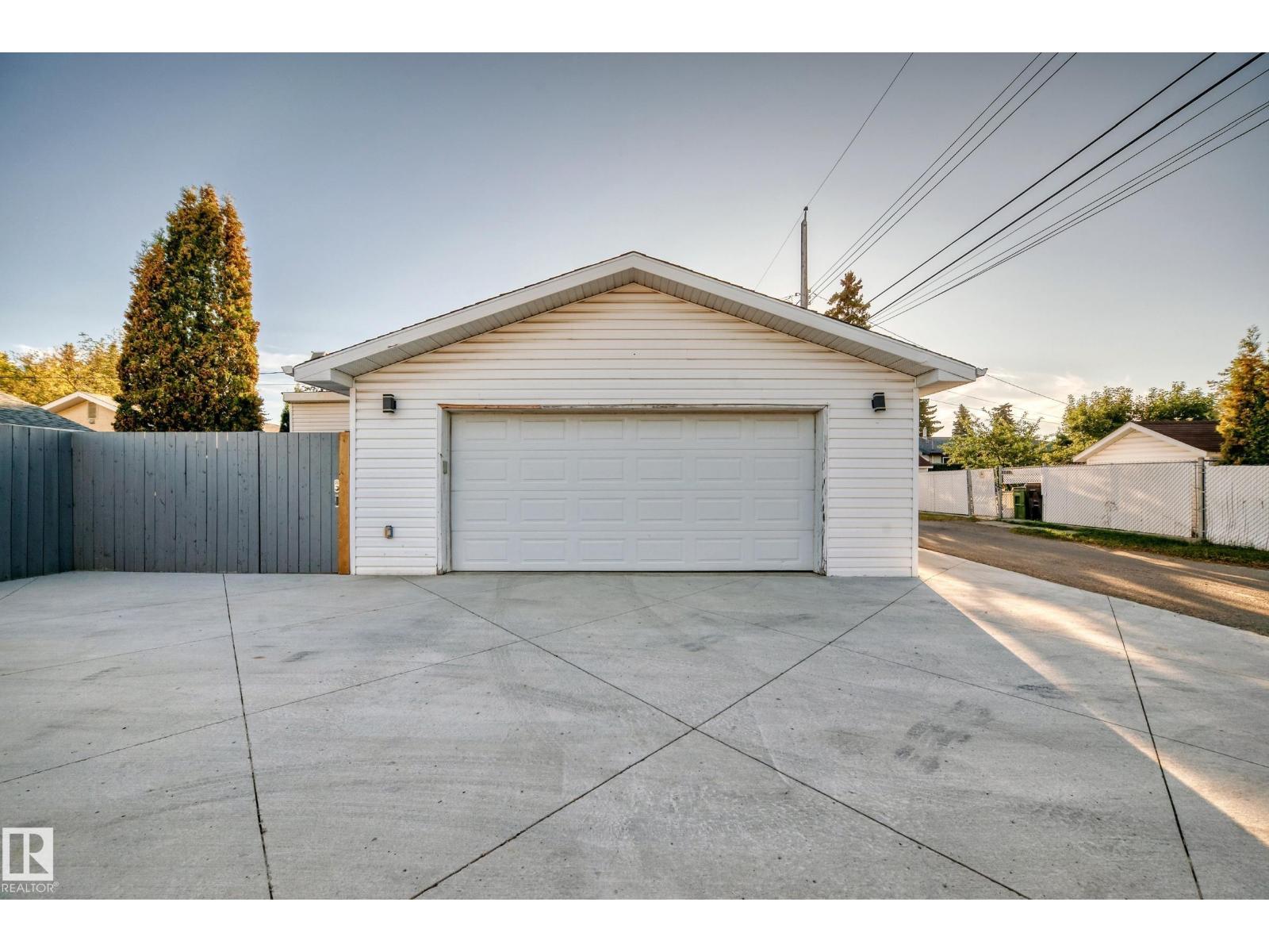 8811 130a Av Nw, Edmonton, Alberta  T5E 0V7 - Photo 40 - E4458959