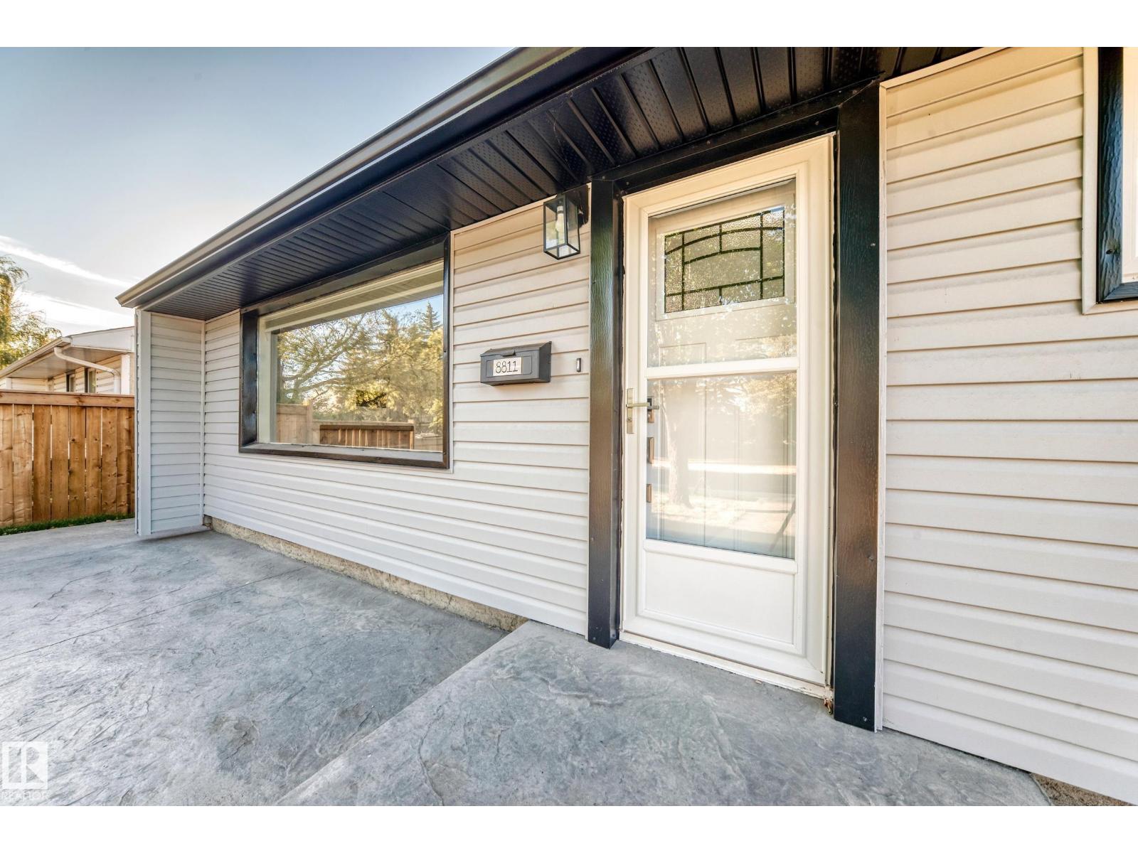 8811 130a Av Nw, Edmonton, Alberta  T5E 0V7 - Photo 5 - E4458959