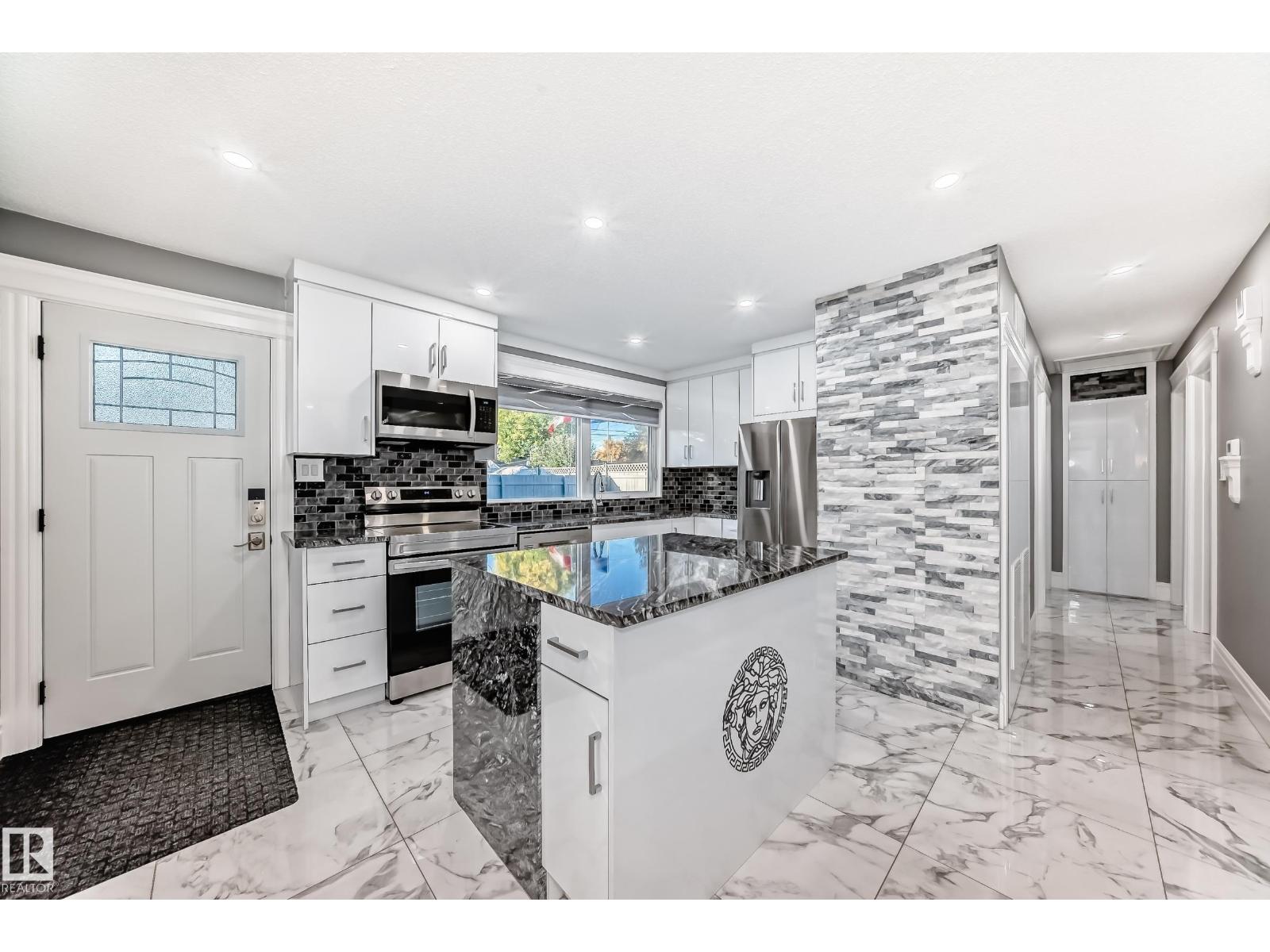 8811 130a Av Nw, Edmonton, Alberta  T5E 0V7 - Photo 6 - E4458959
