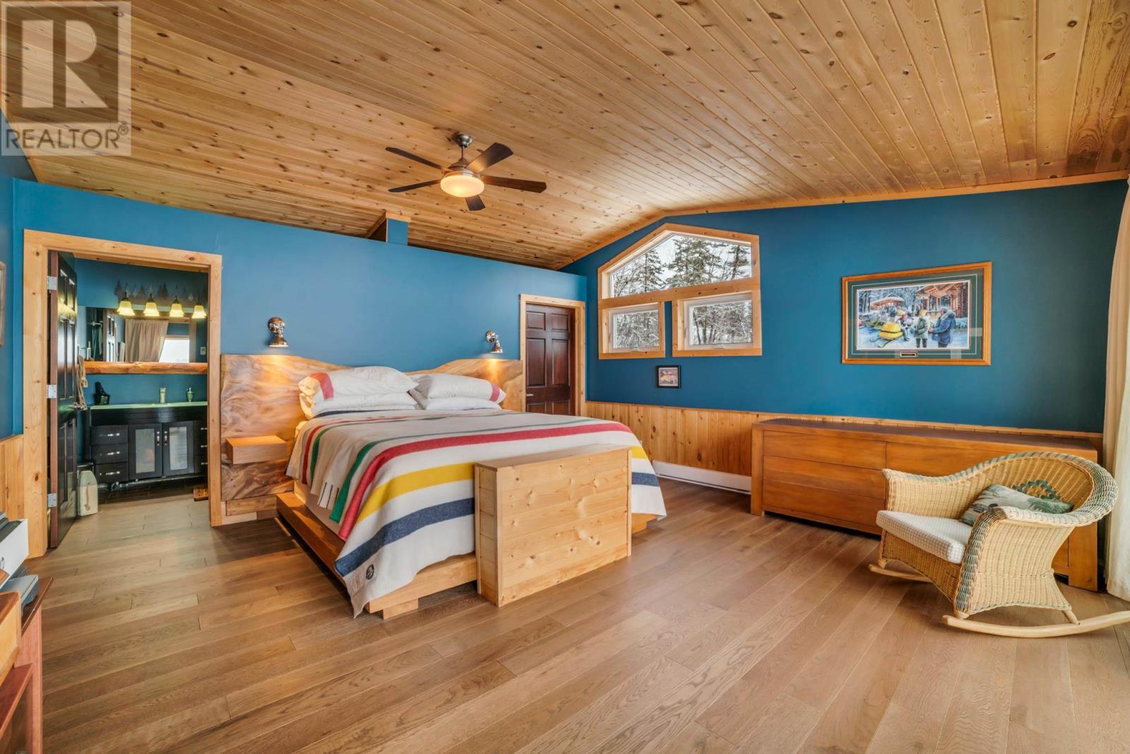 65 Poplar Bay Rd, Mckenzie Portage Road, S Of Keewatin, Ontario  P0X 1C0 - Photo 20 - TB250029