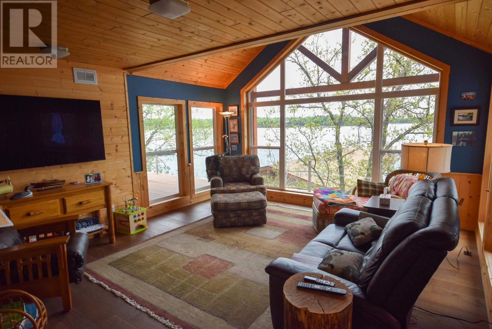 65 Poplar Bay Rd, Mckenzie Portage Road, S Of Keewatin, Ontario  P0X 1C0 - Photo 8 - TB250030