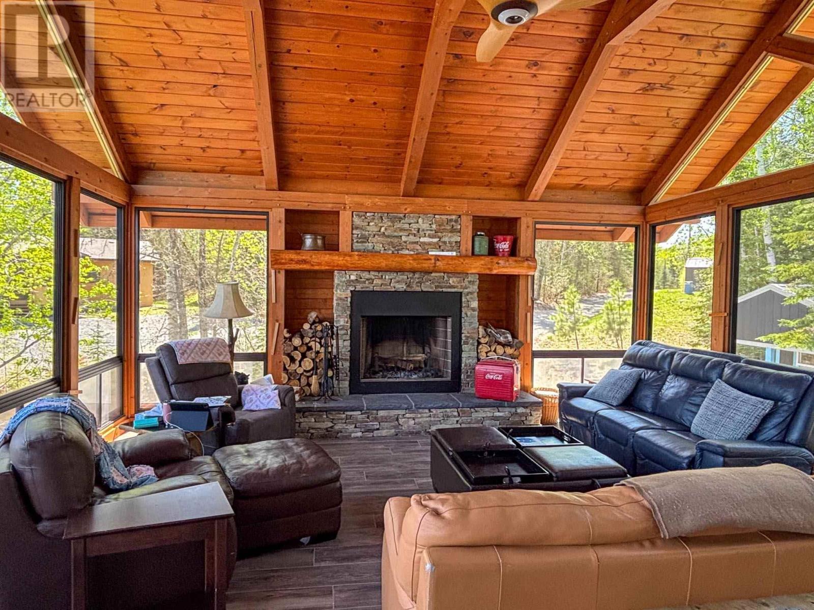 65 Poplar Bay Rd, Mckenzie Portage Road, S Of Keewatin, Ontario  P0X 1C0 - Photo 5 - TB250030