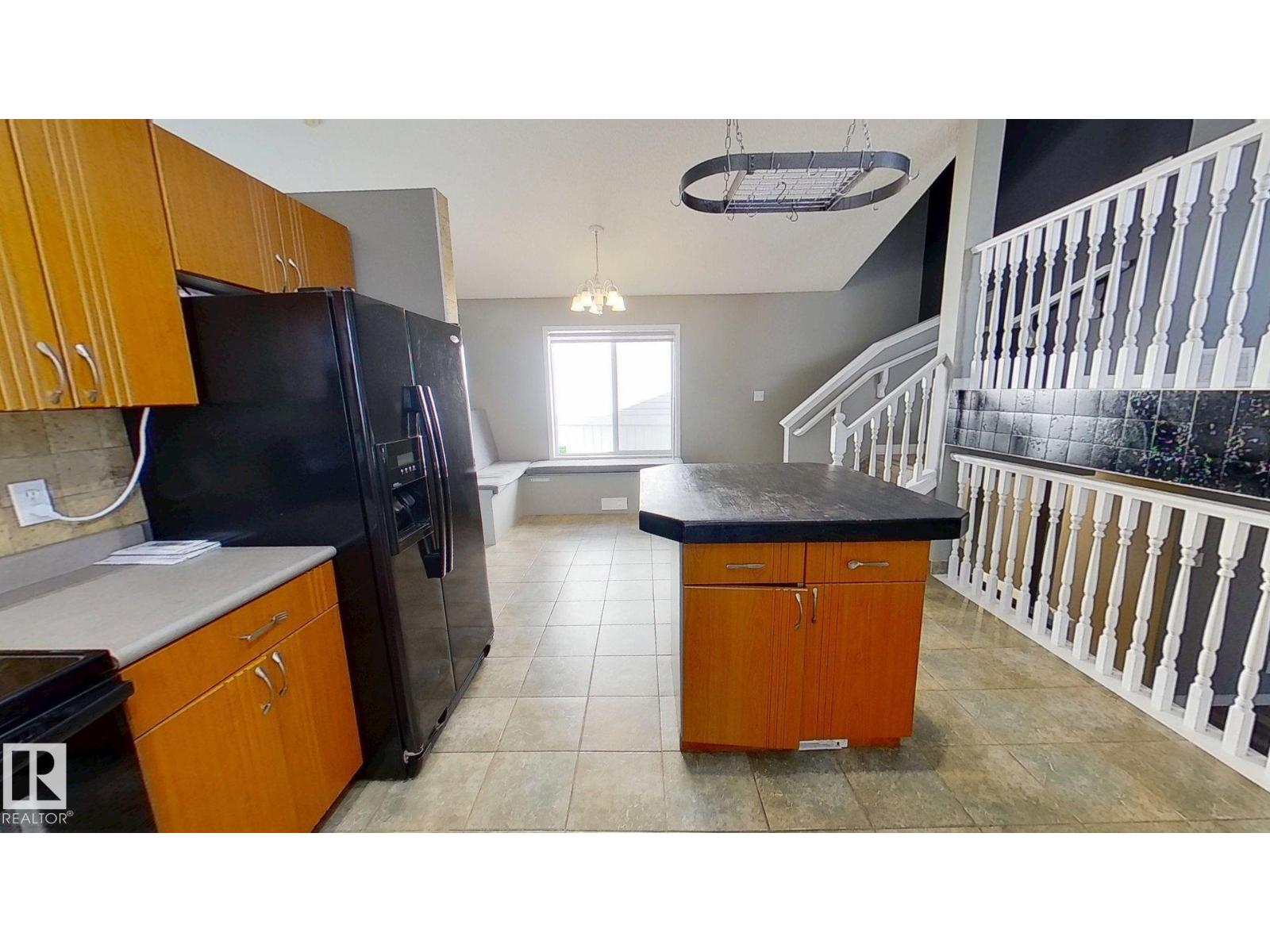 1757 Turvey Bend Bn Nw, Edmonton, Alberta  T6R 2W6 - Photo 8 - E4458896
