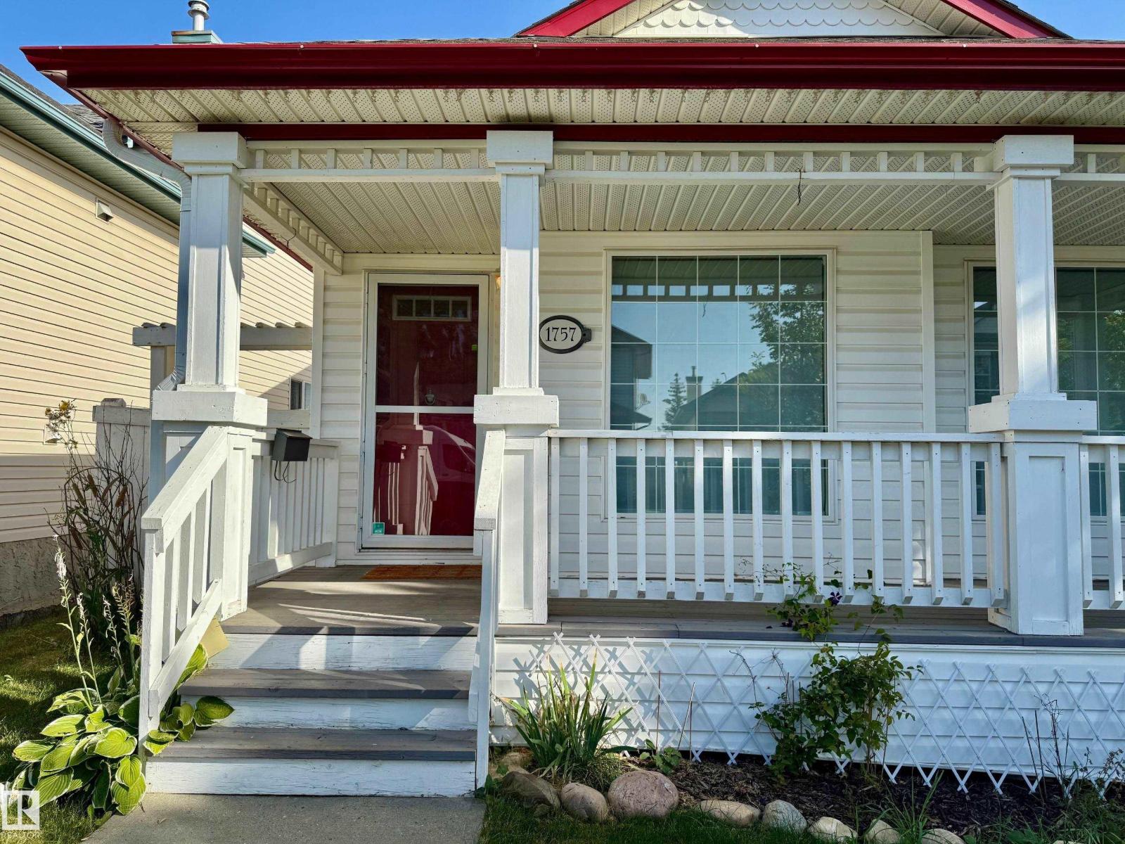 1757 Turvey Bend Bn Nw, Edmonton, Alberta  T6R 2W6 - Photo 3 - E4458896