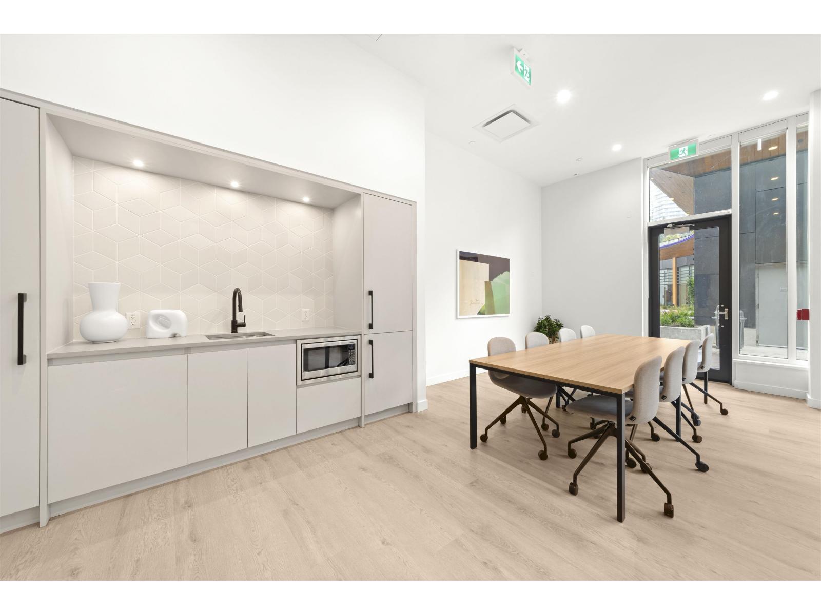 4106 13745 George Junction, Surrey, British Columbia  V3T 4Y3 - Photo 27 - R3050613