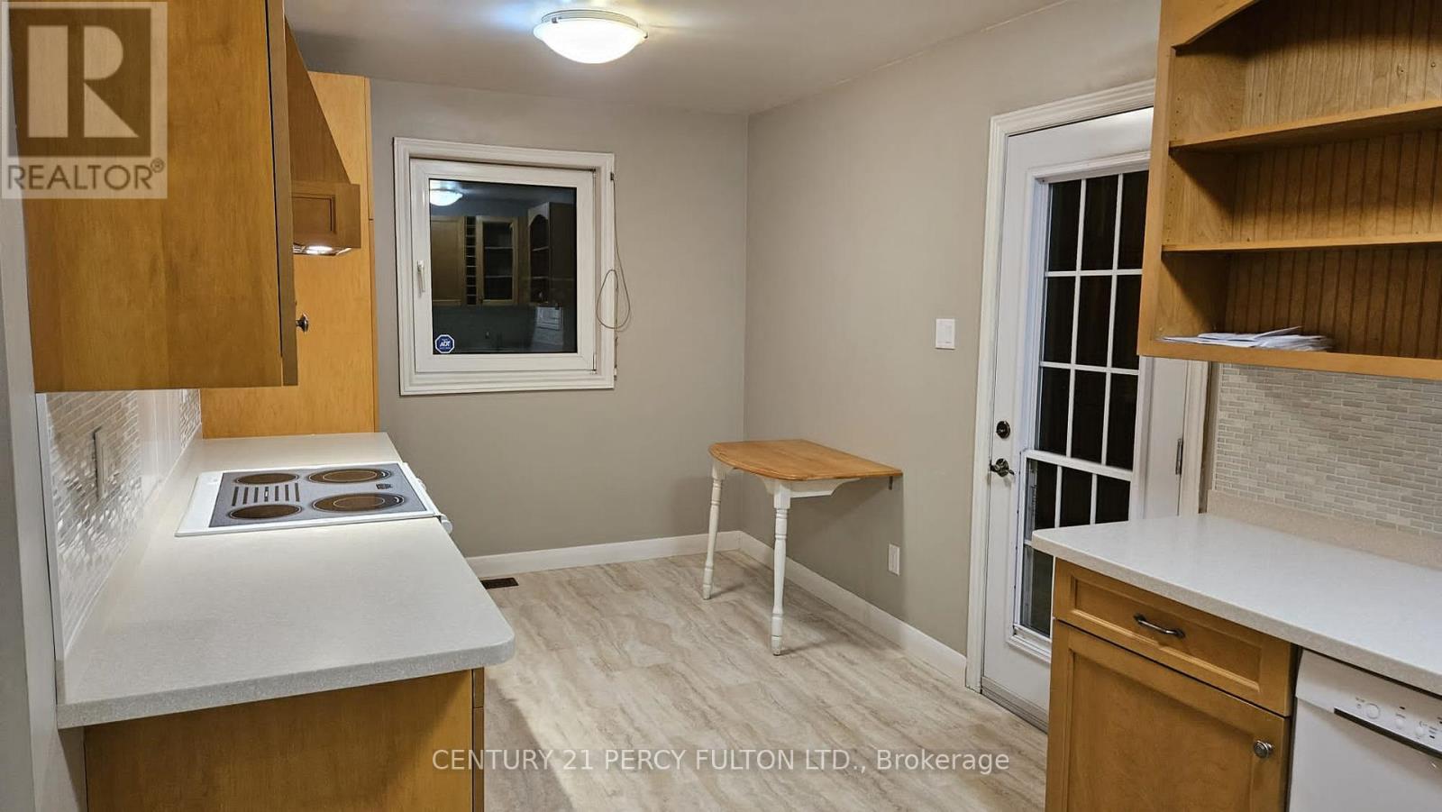 648 Minto Street W, Oshawa, Ontario  L1G 5K5 - Photo 3 - E12419774