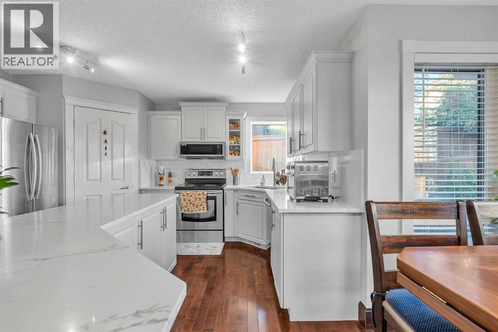 109 Royal Crest Terrace Nw, Calgary, Alberta  T3G 4M2 - Photo 14 - A2258958