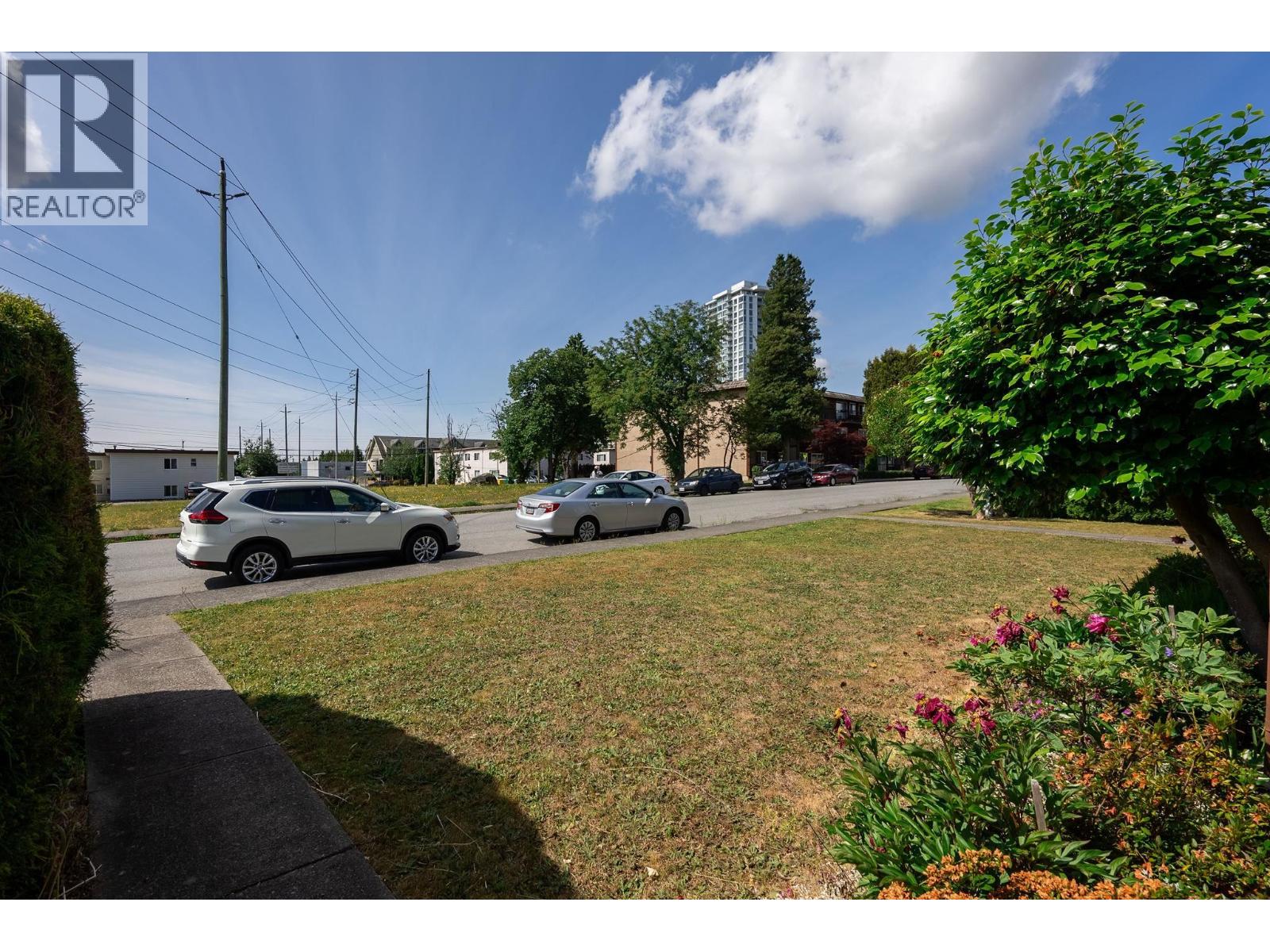 6775-6777 Balmoral Street, Burnaby, British Columbia  V5E 1J2 - Photo 13 - R3050659