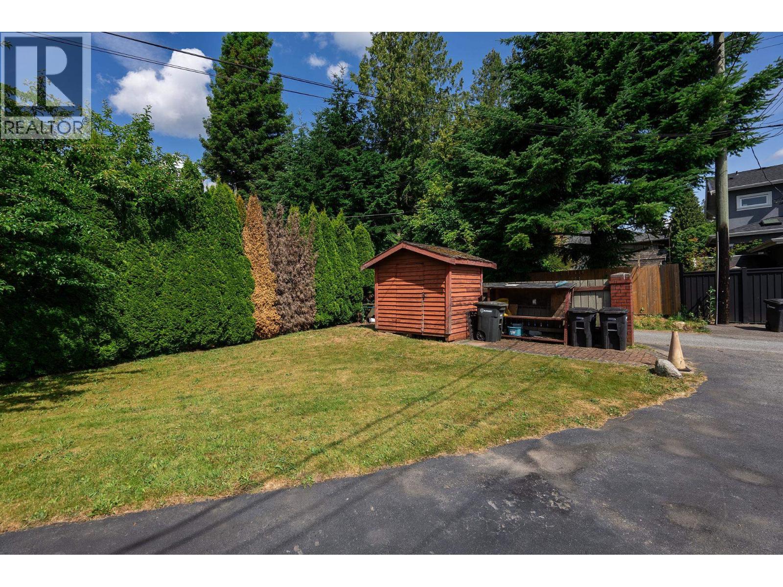 6775-6777 Balmoral Street, Burnaby, British Columbia  V5E 1J2 - Photo 16 - R3050659