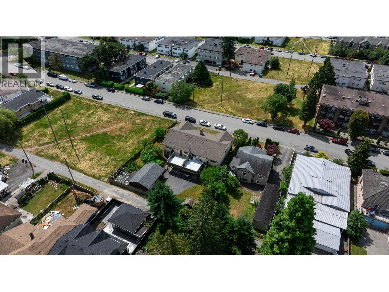 6775-6777 Balmoral Street, Burnaby, British Columbia  V5E 1J2 - Photo 5 - R3050659