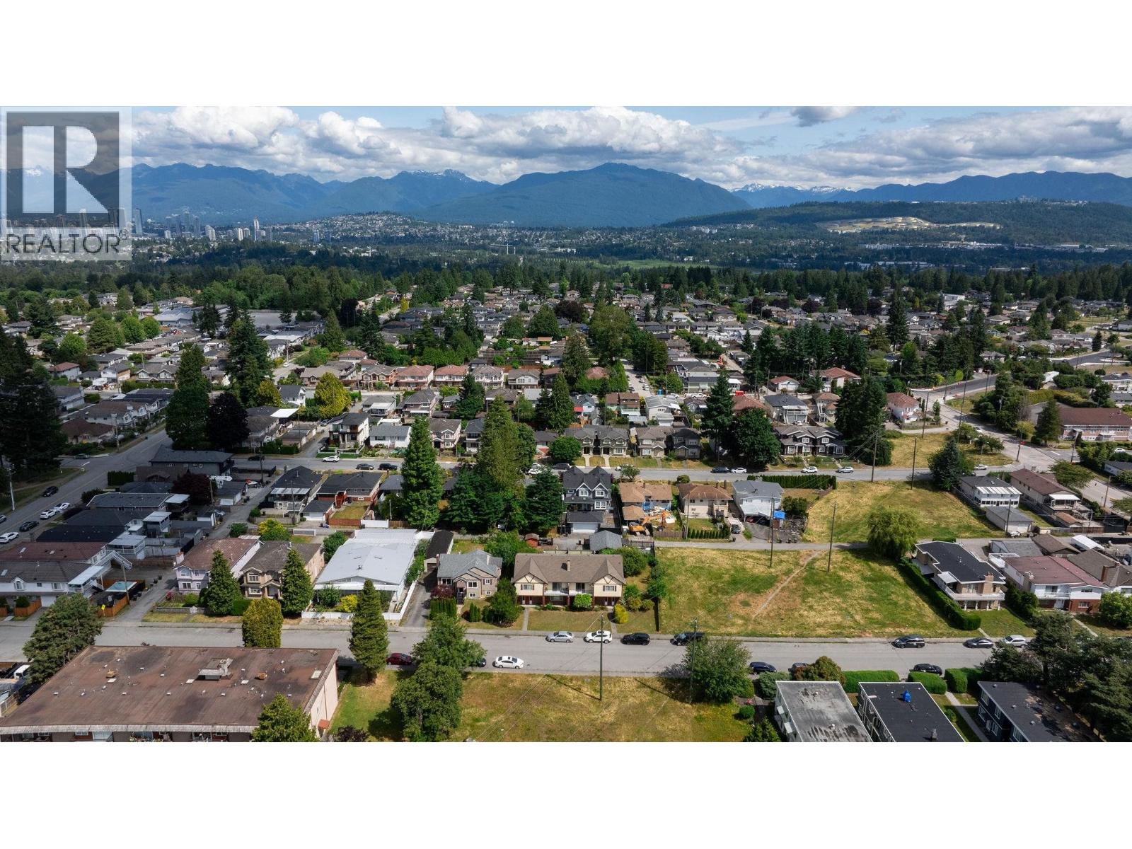 6775-6777 Balmoral Street, Burnaby, British Columbia  V5E 1J2 - Photo 8 - R3050659